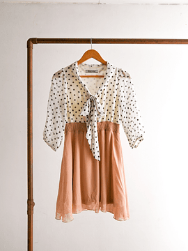 Vestido nude marfil lunares