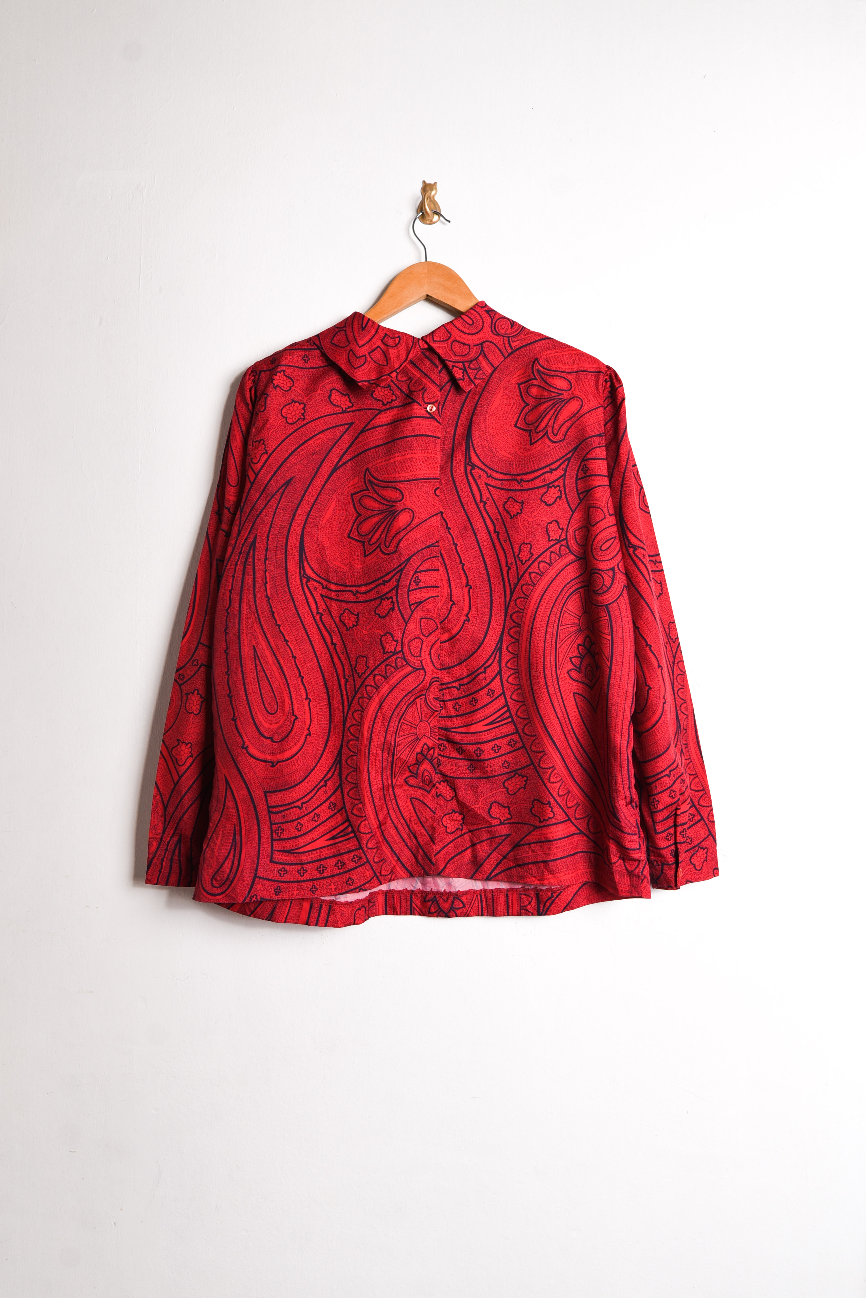 Blusa roja paisley vintage