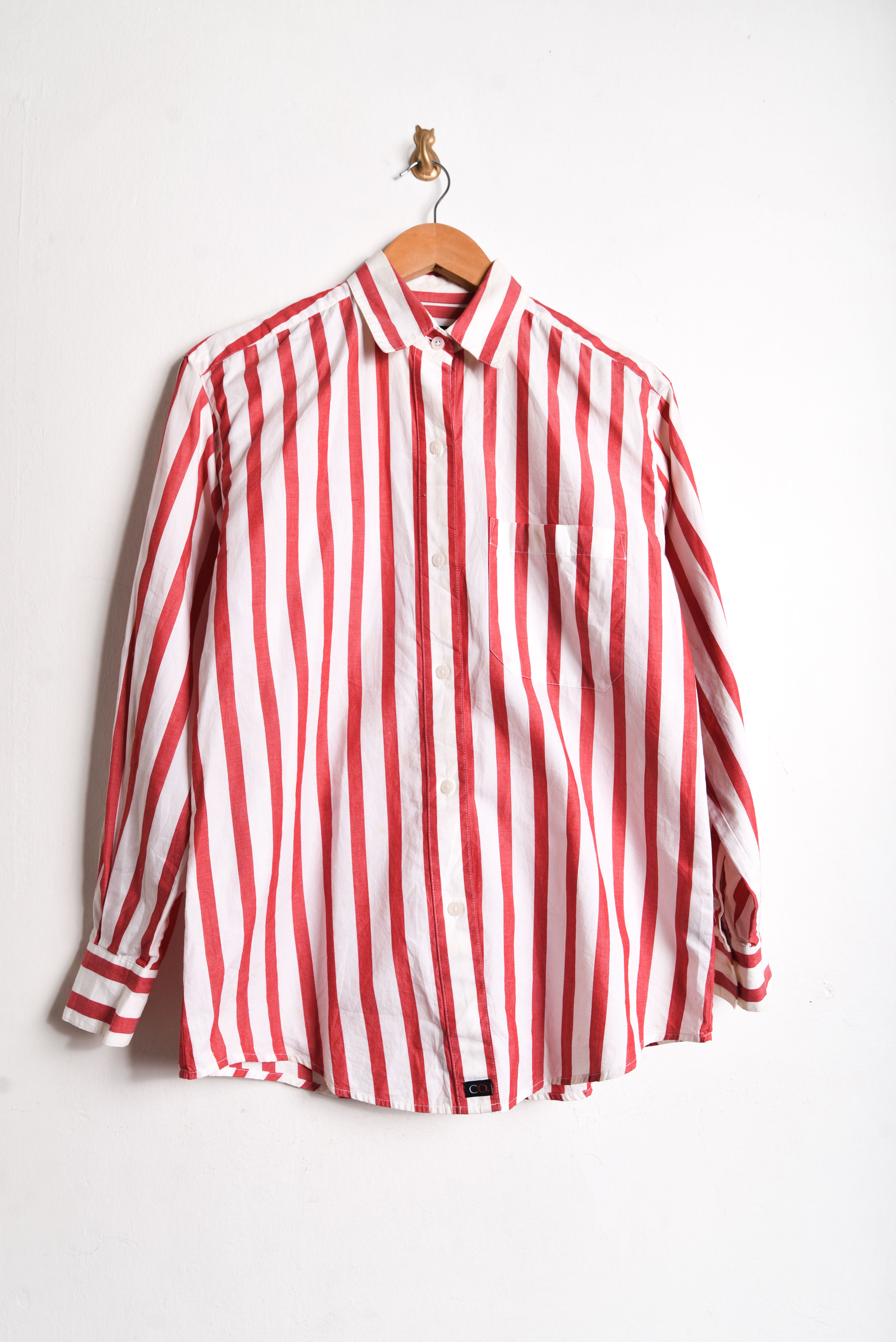 Camisa rayada blanco y rojo