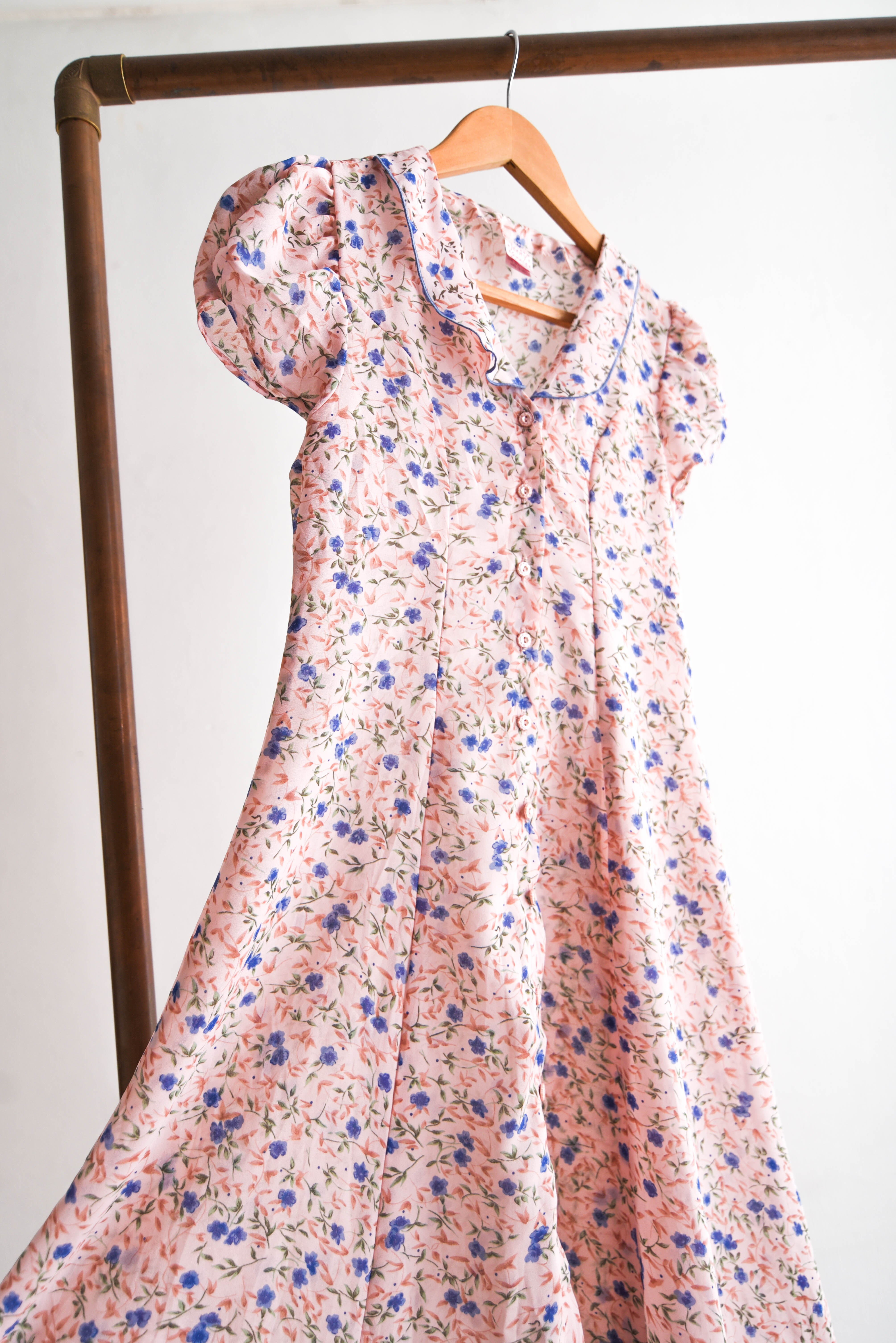 Vestido rosa pastel floral vintage