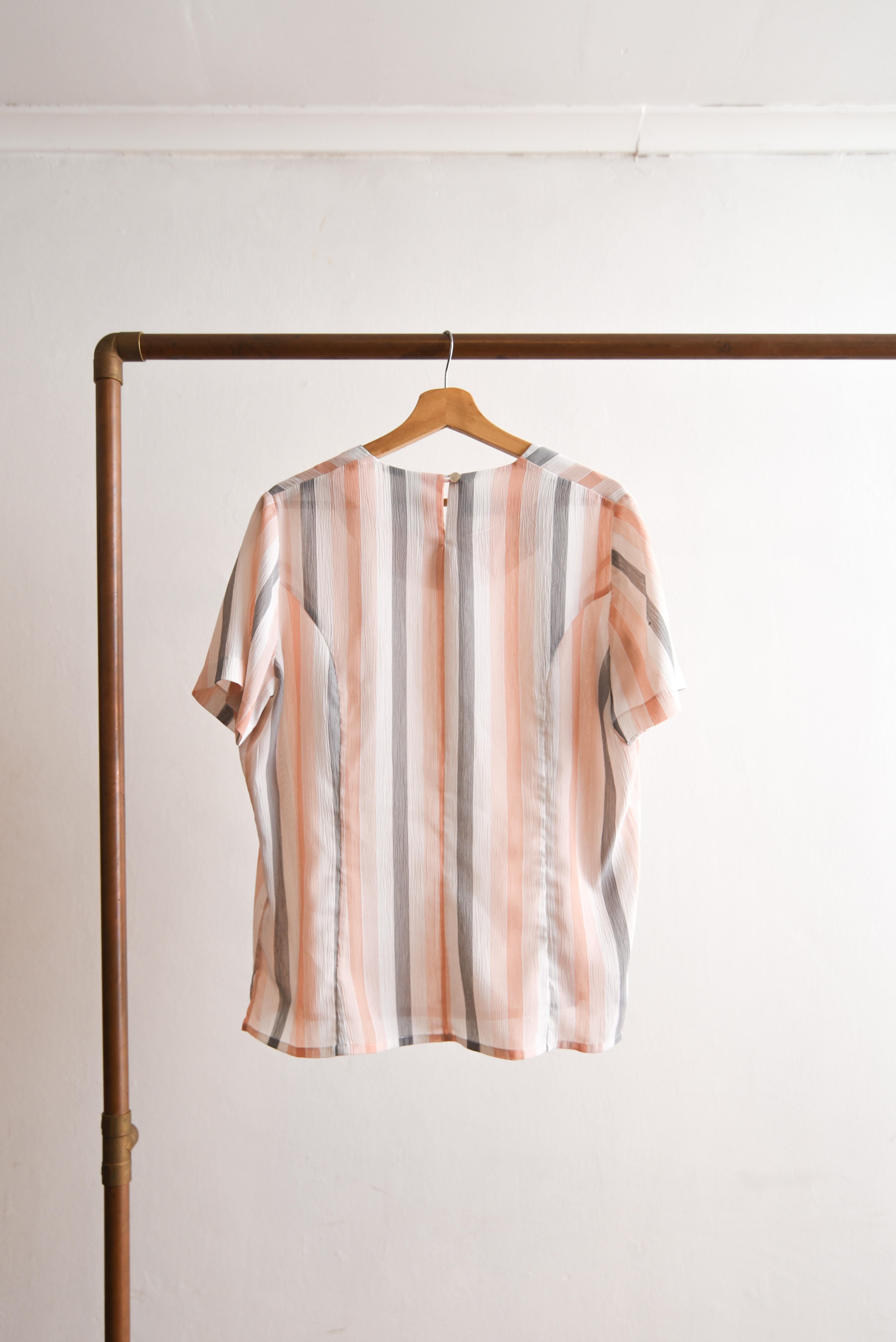 Blusa rayada pastel vintage