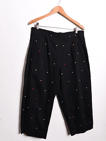 Capri pants lunares bordados
