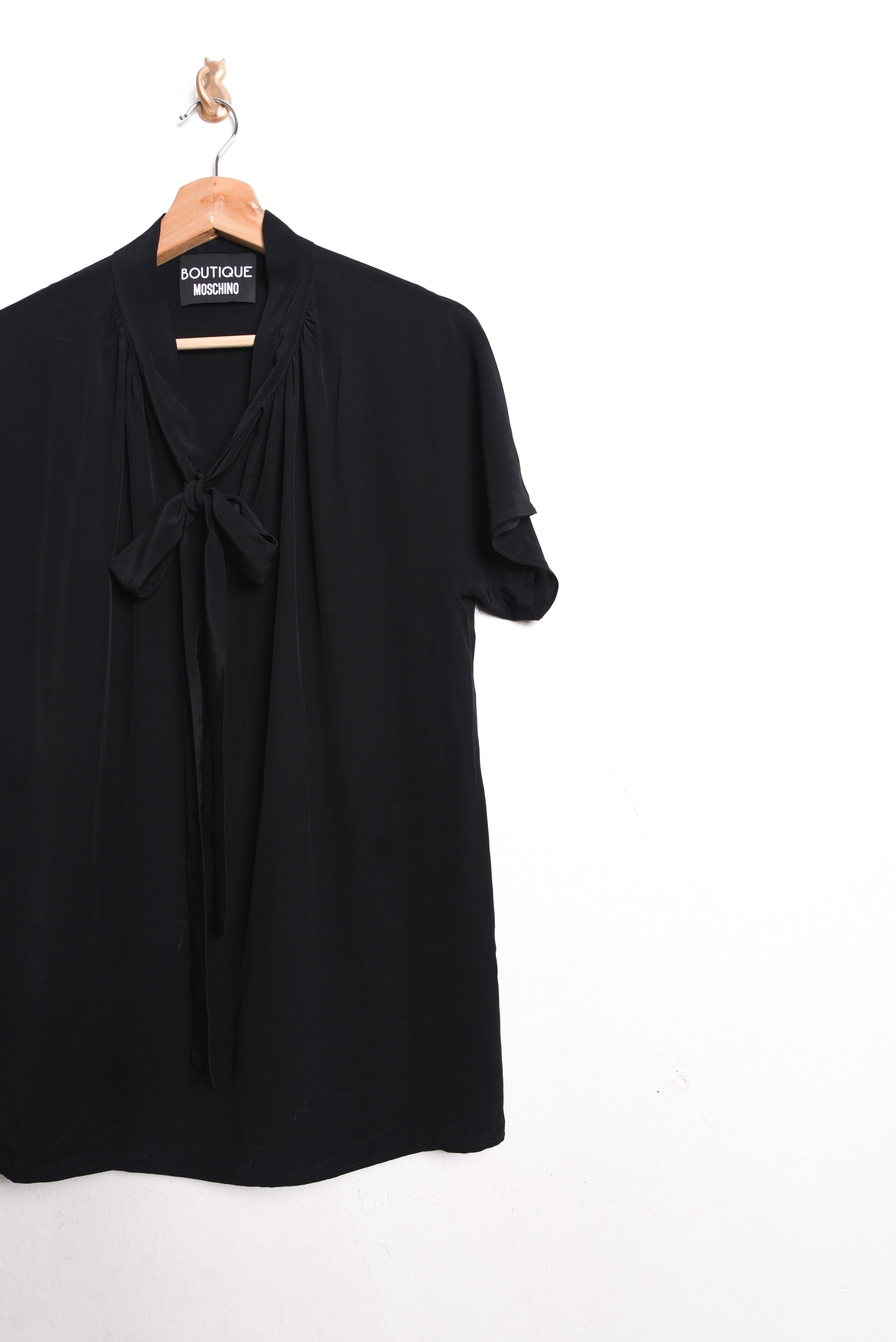 Blusa negra Moschino 