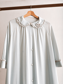 Bata lencera 60s cuello bebé