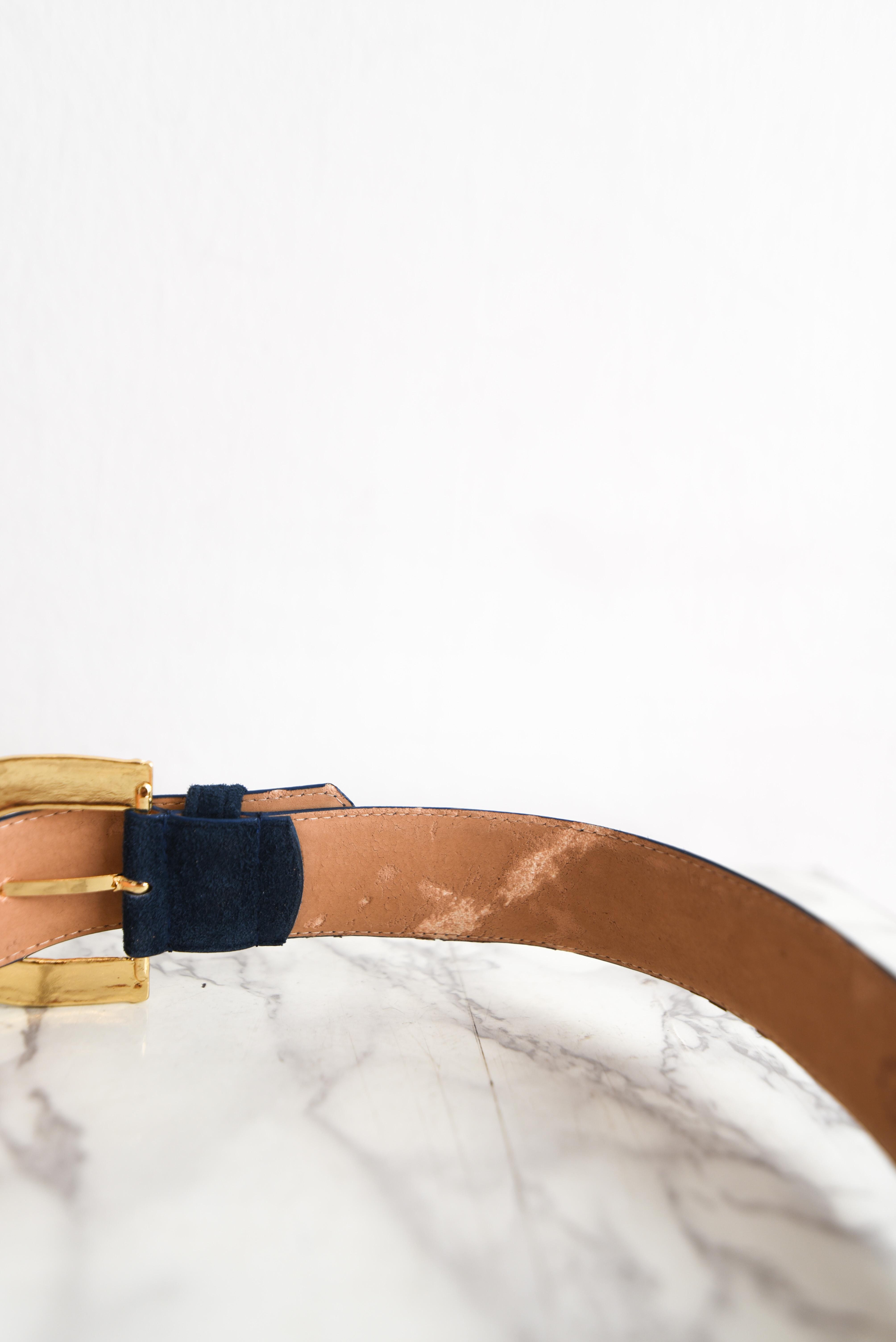 Cinturón vintage gamuza azul y dorado