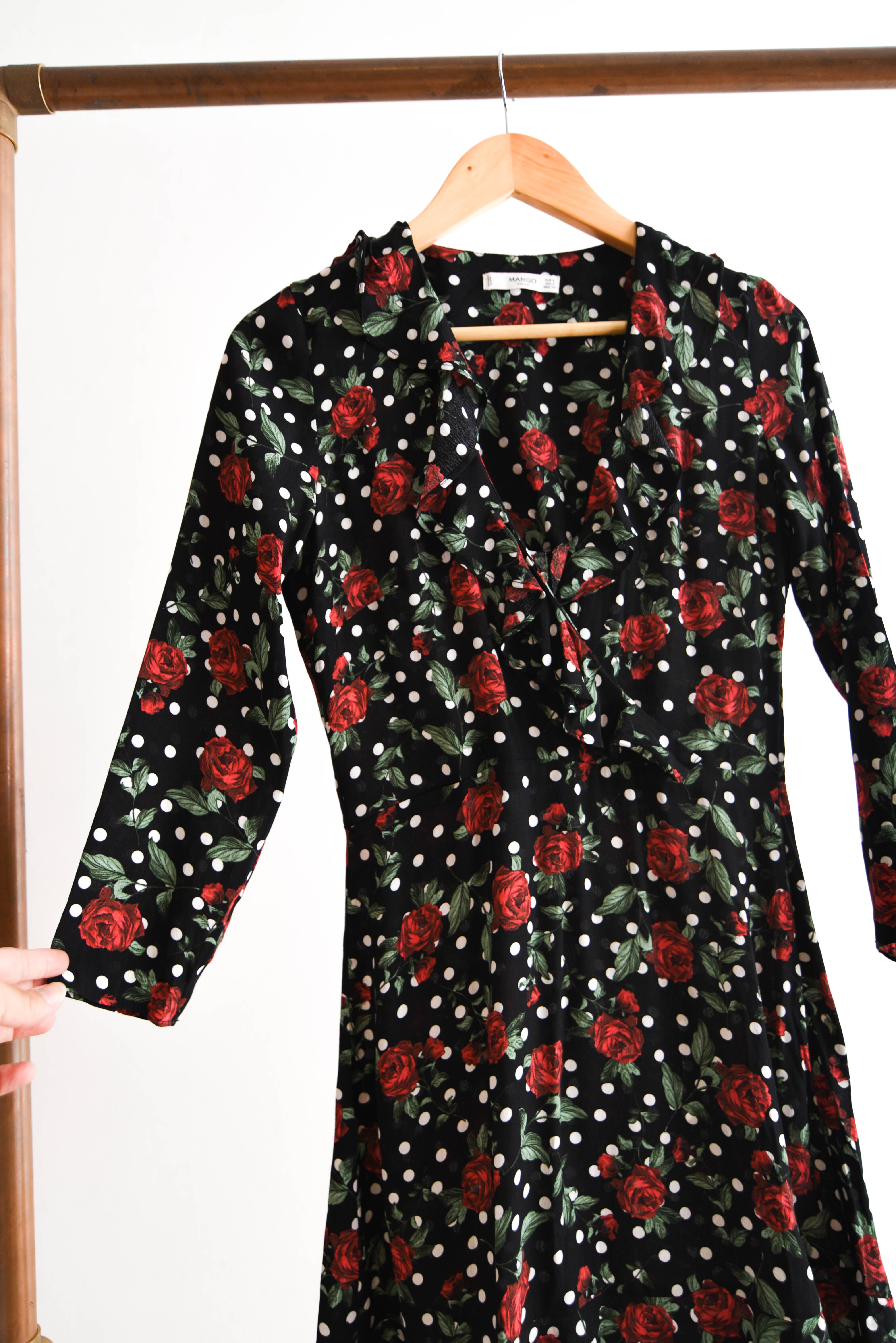 Vestido cruzado floral vuelos