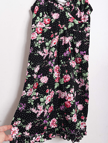 Vestido floreado amarra 