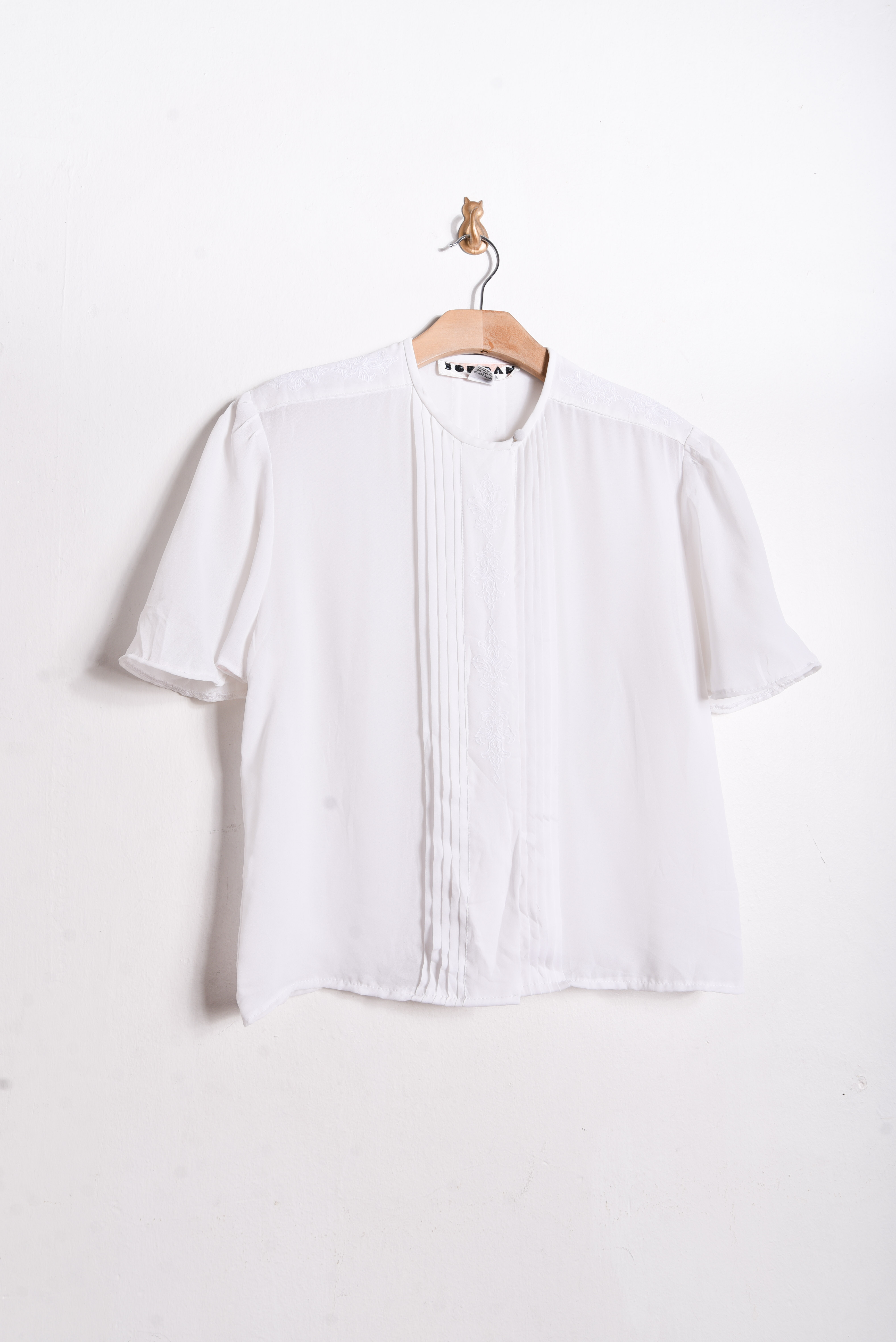 Blusa blanca bordada vintage 