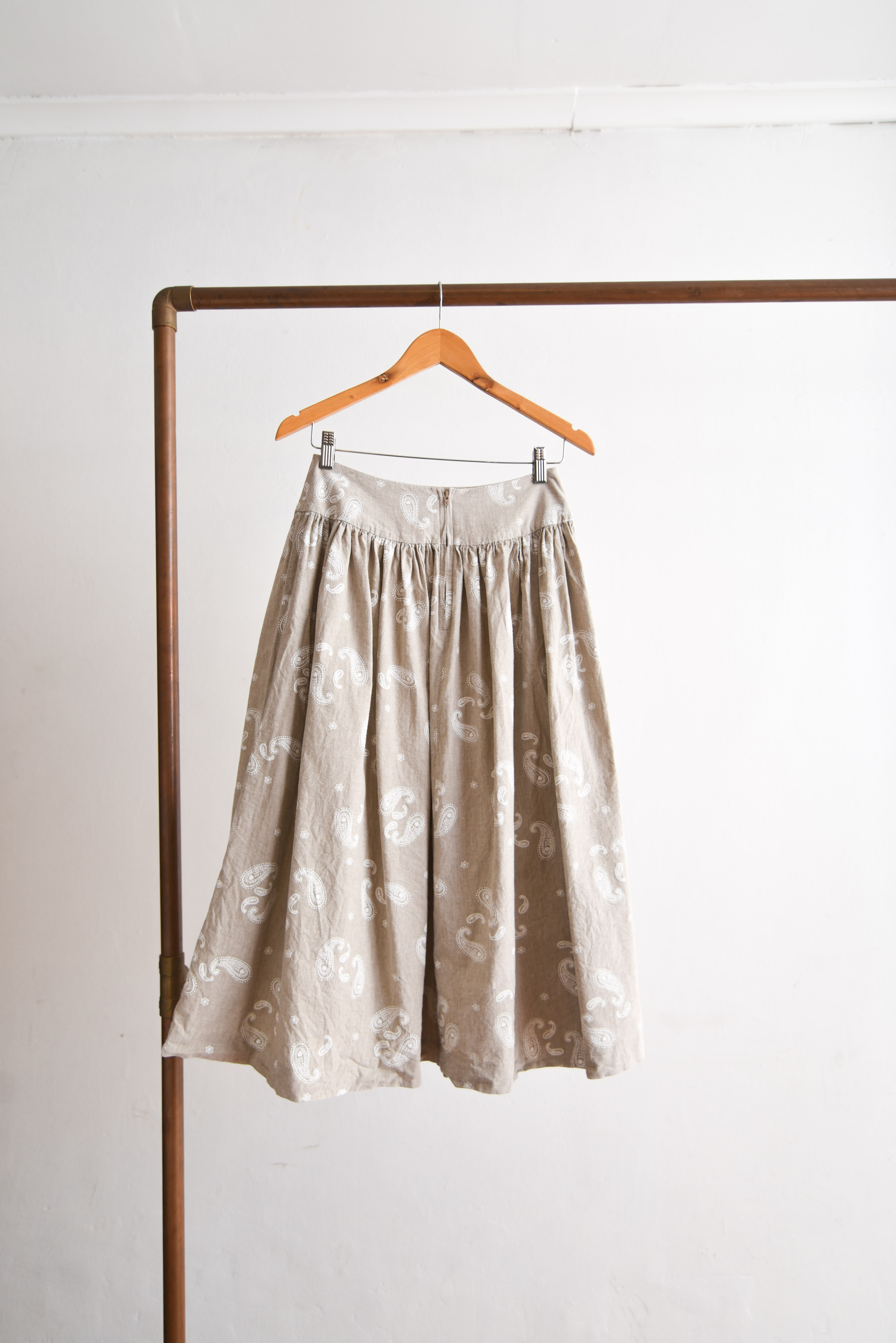 Falda handmade vintage beige 