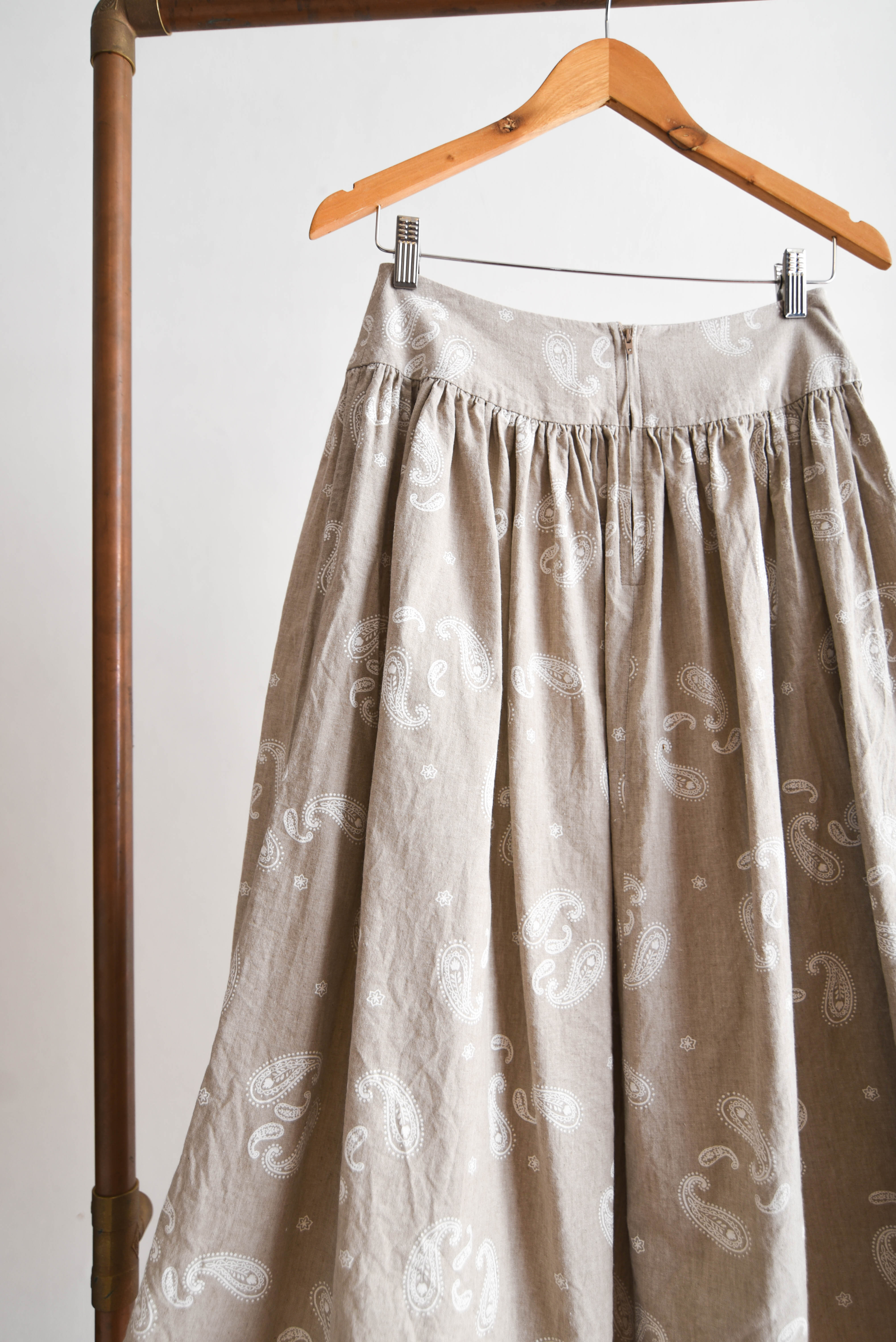 Falda handmade vintage beige 