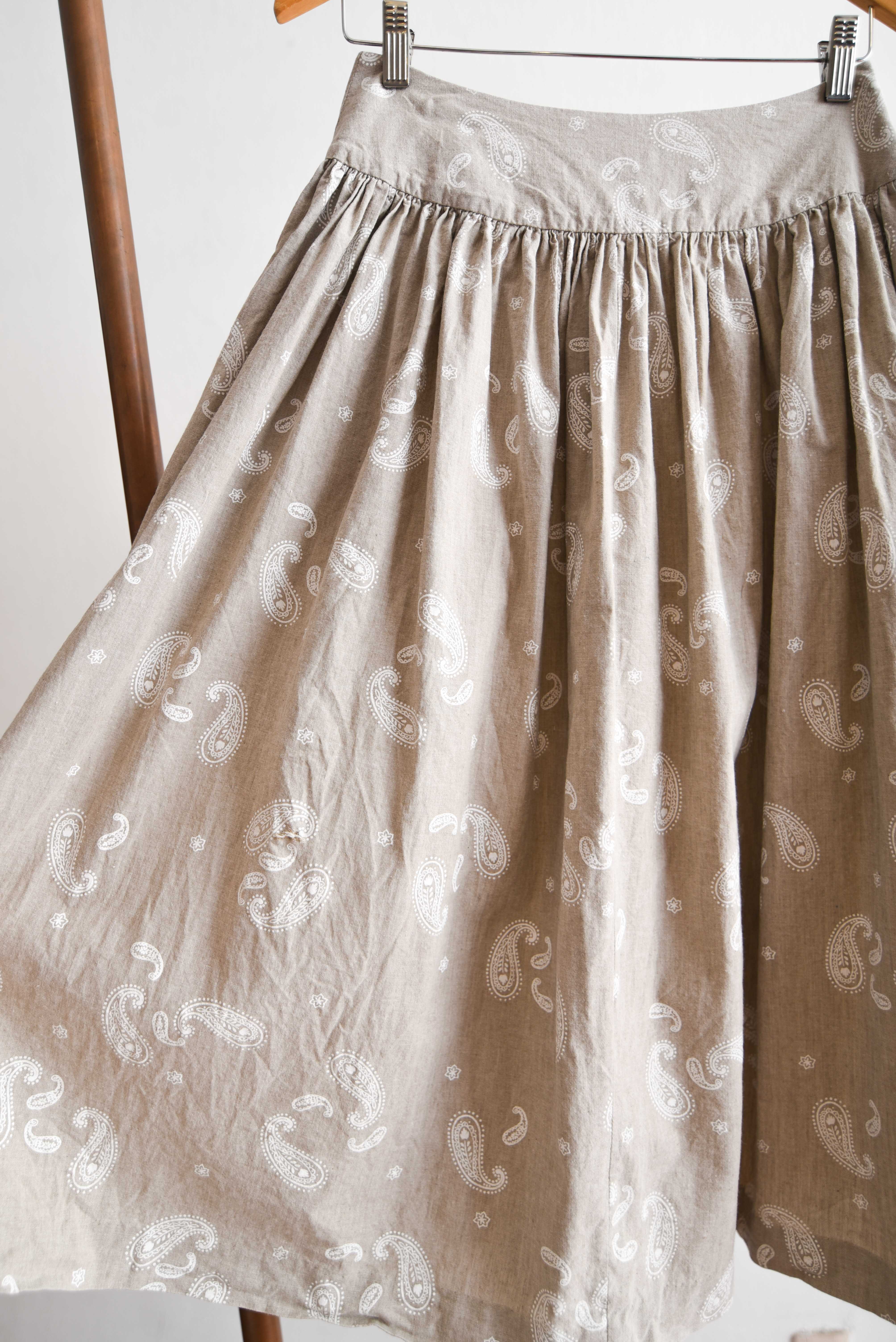 Falda handmade vintage beige 