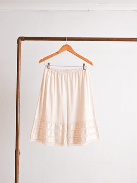 Short lencero marfil encaje vintage
