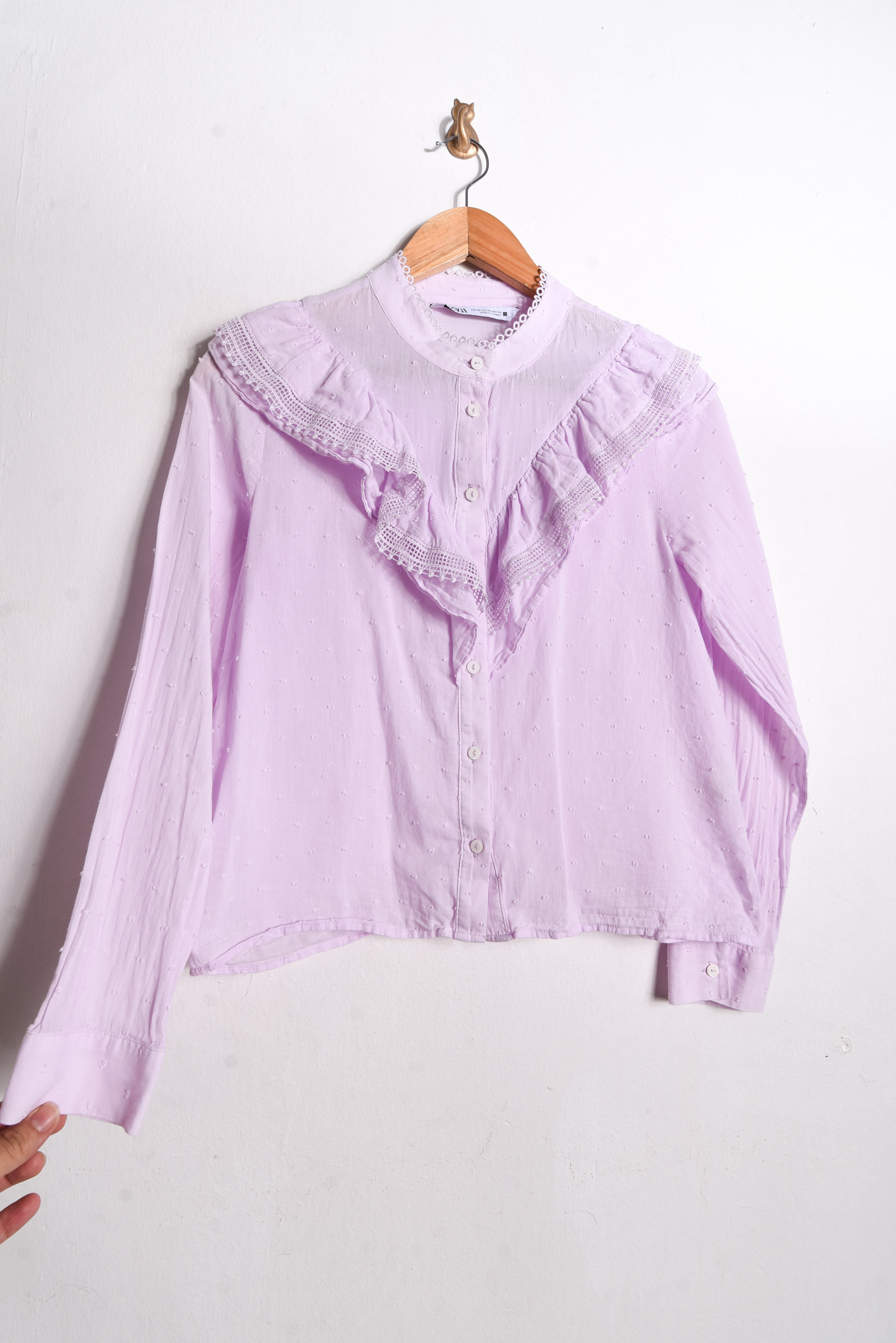 Blusa lila volados