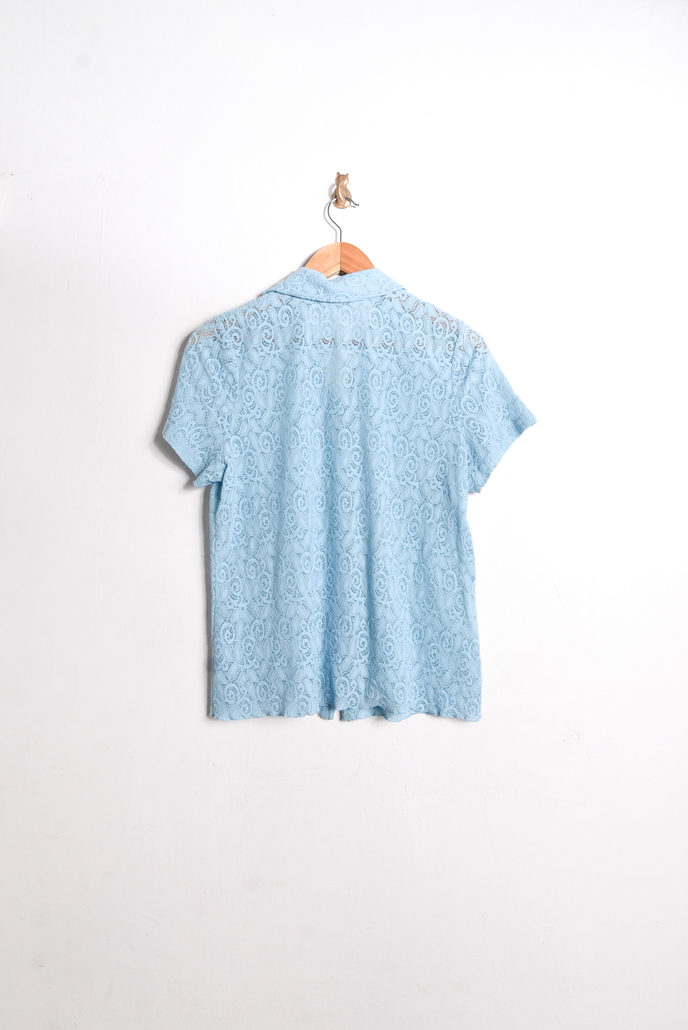 Blusa celeste encaje