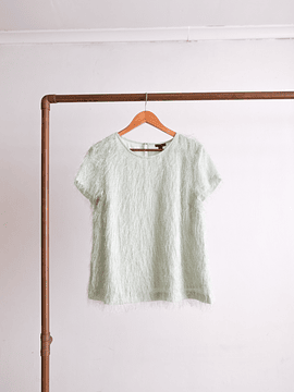 Top verde pastel furry