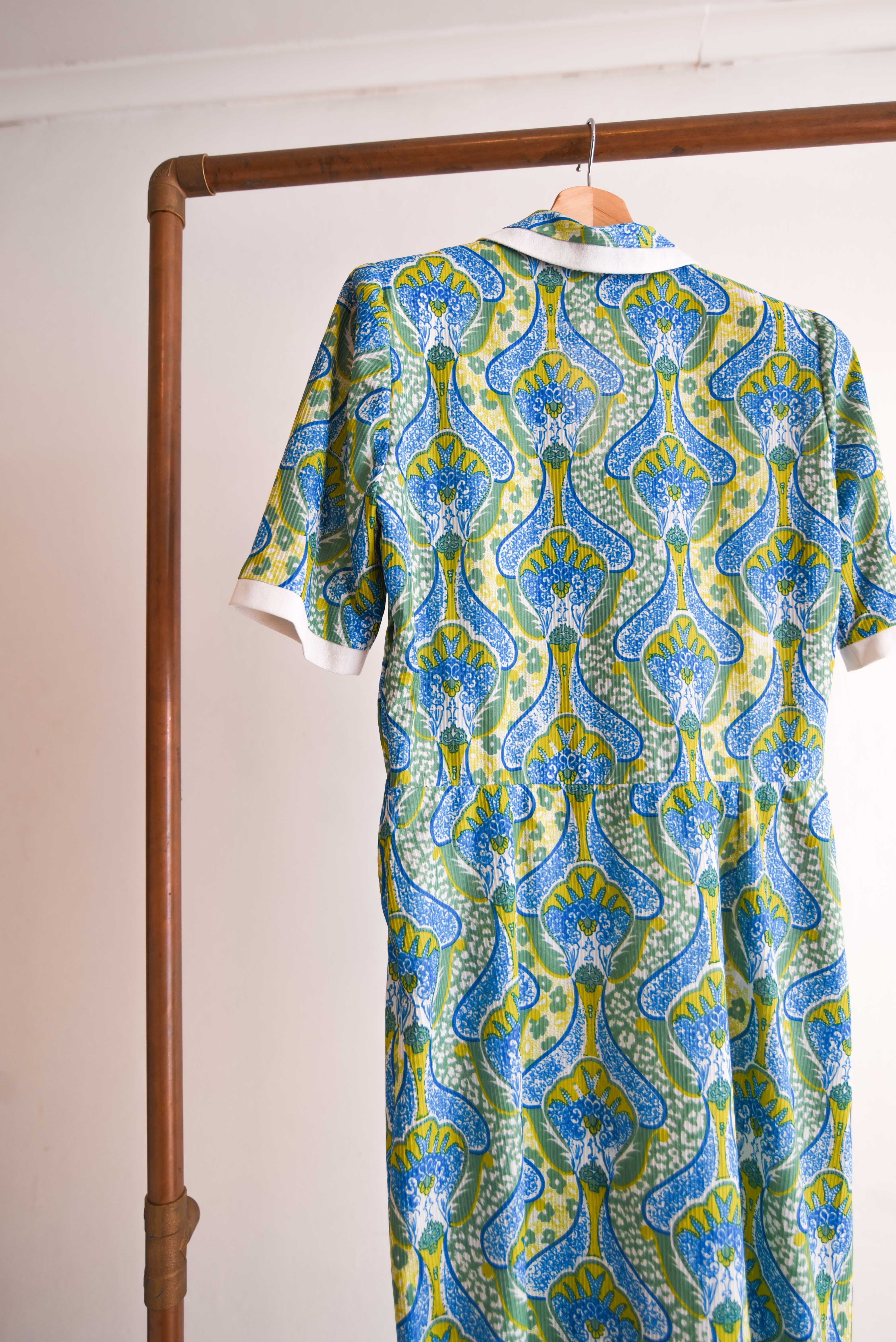 Vestido vintage green paisley