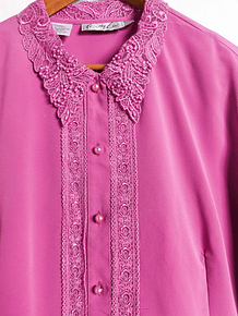 Blusa orquidea radiante cuellito