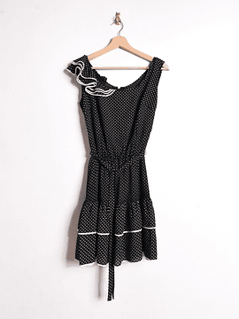 Vestido negro polka dots vuelos