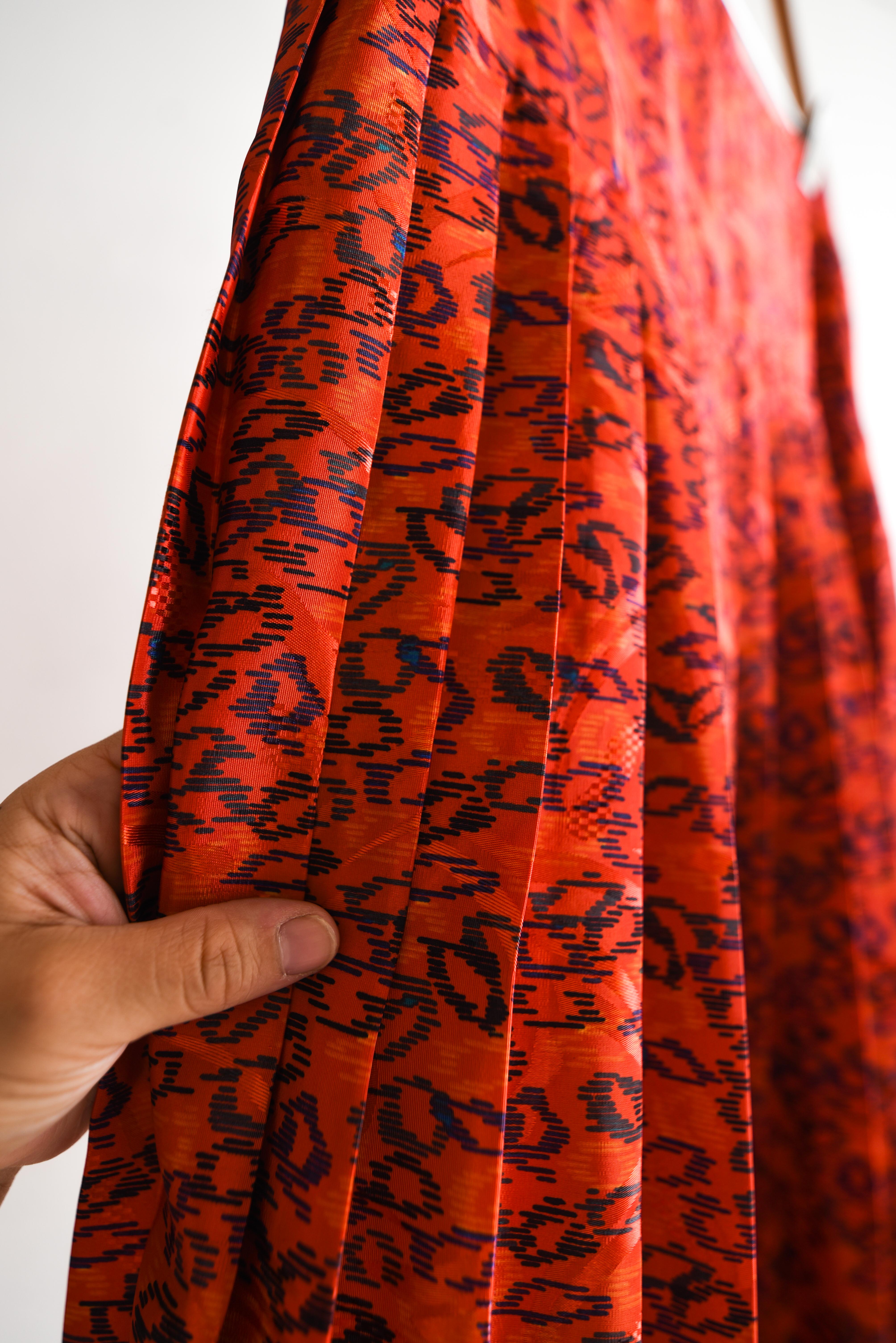 Falda roja vintage tablas