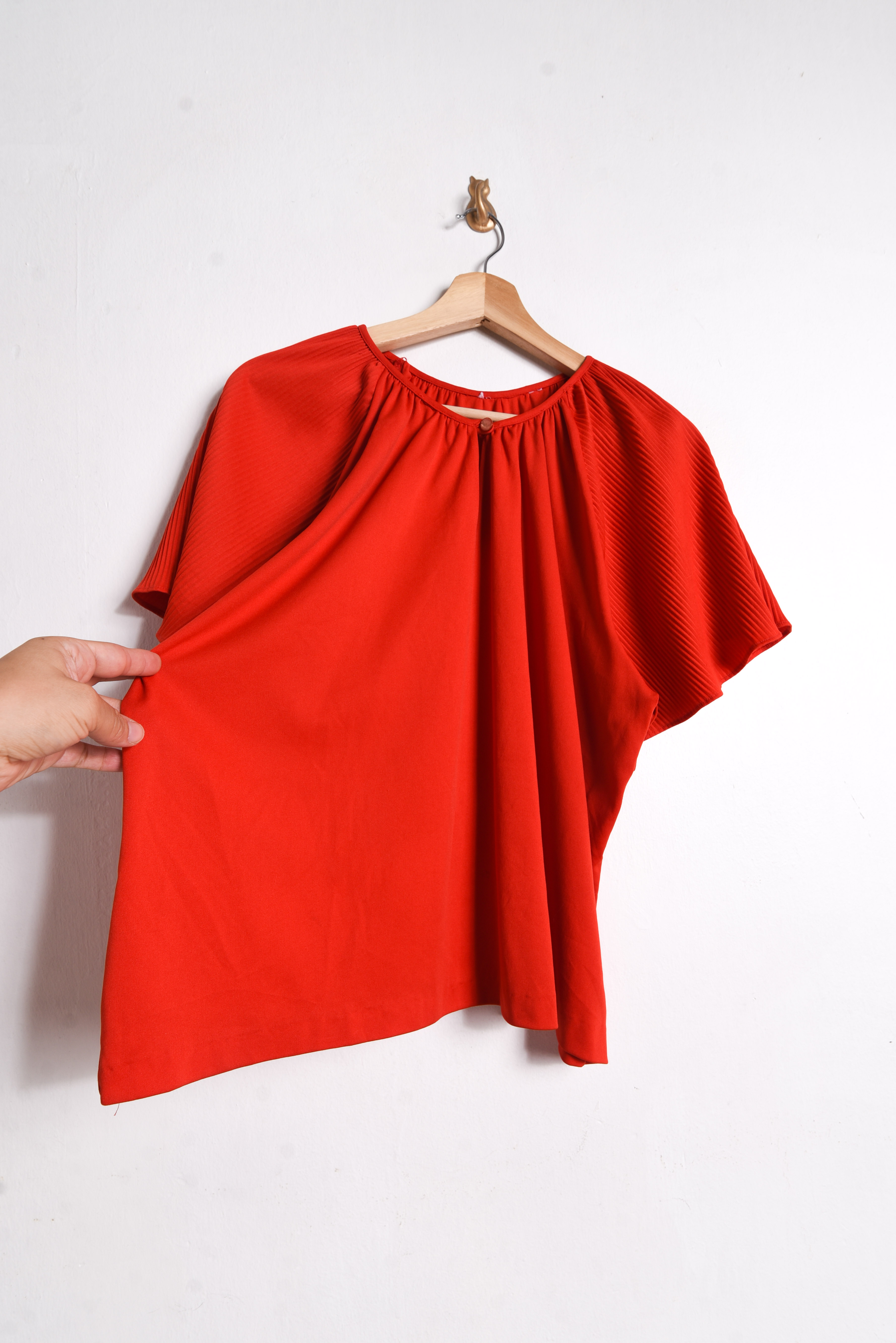 Top rojo 70s mariposa