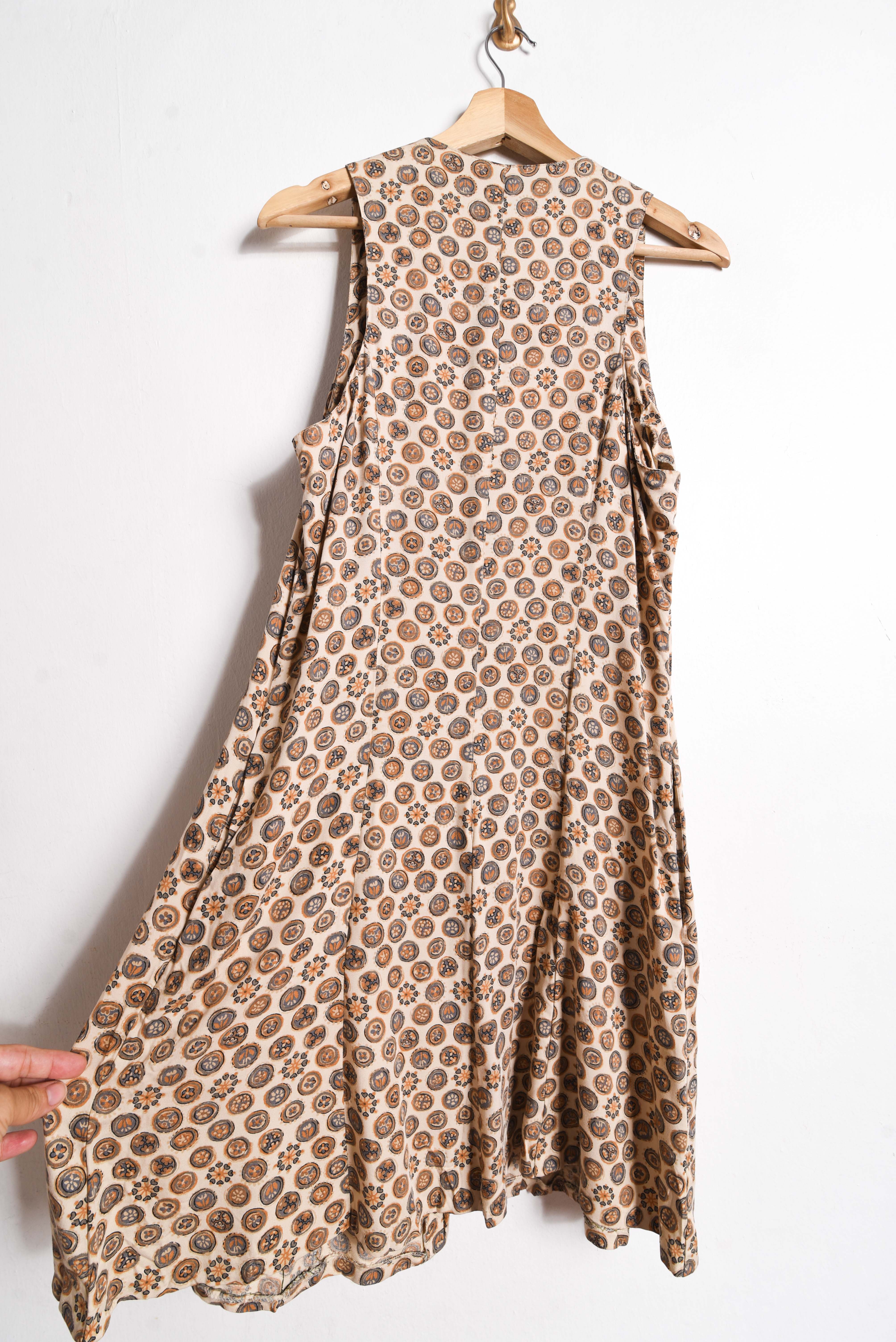 Vestido print medallas vintage 