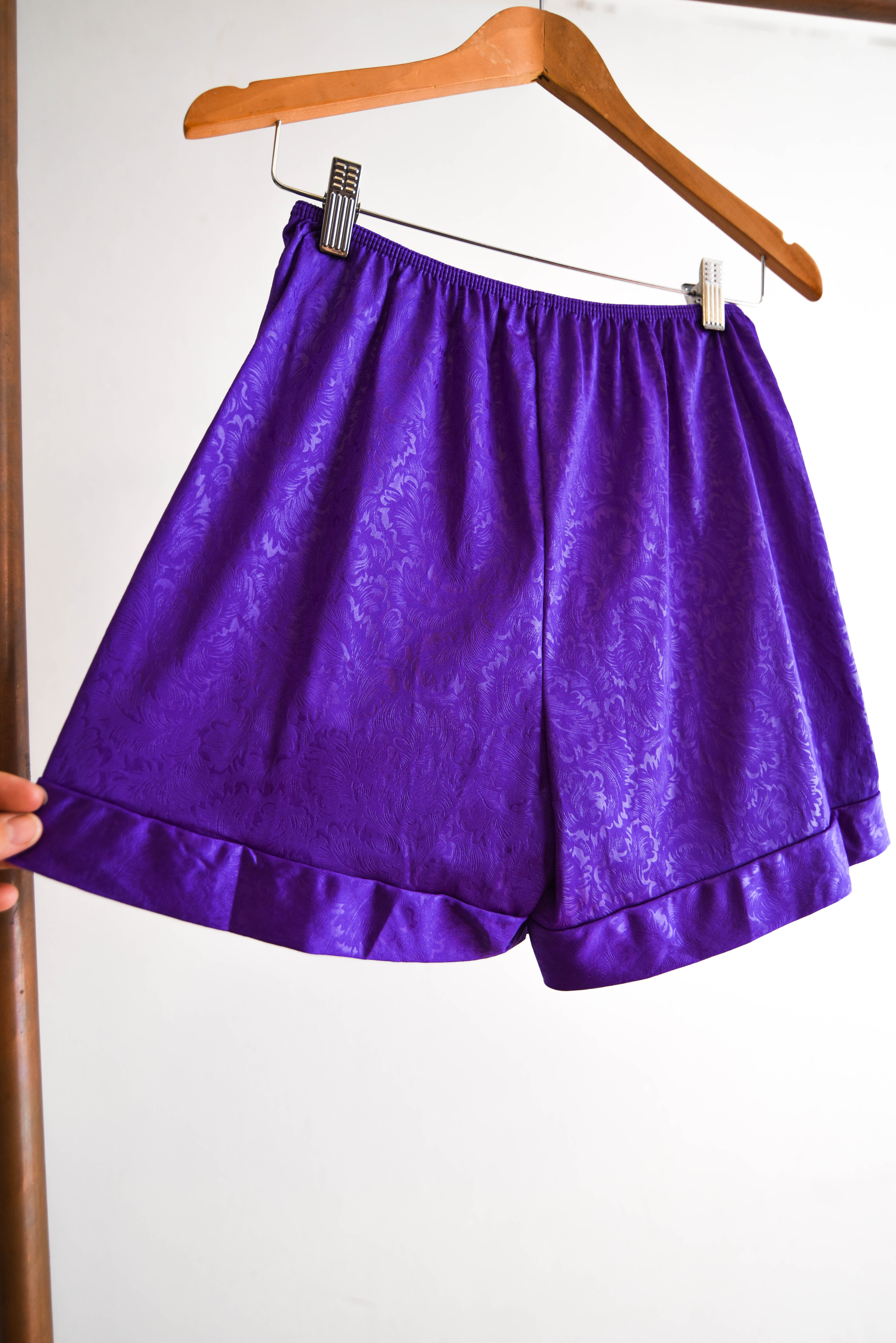 Short lencero vintage purple