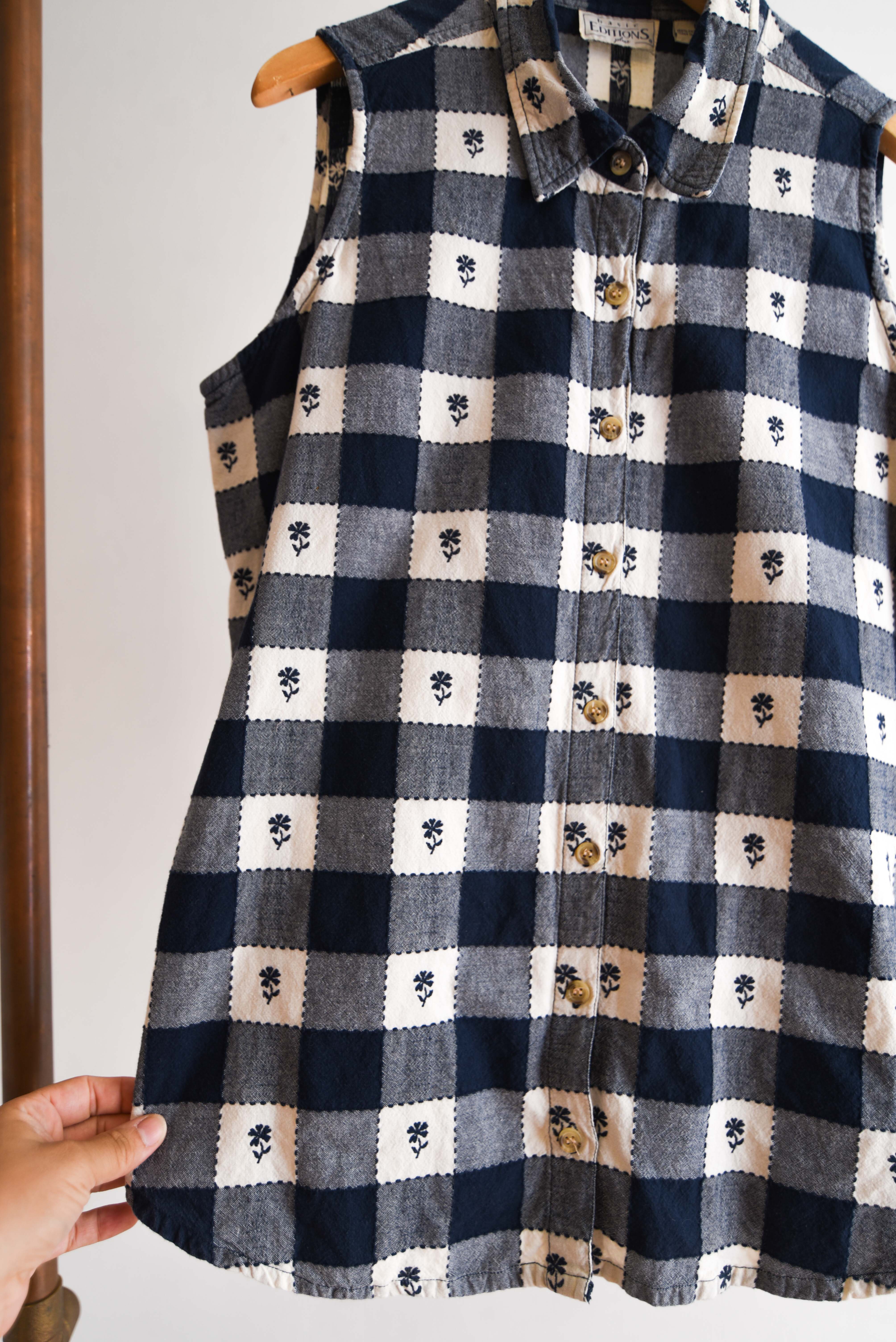 Blusa cuadros navy flores