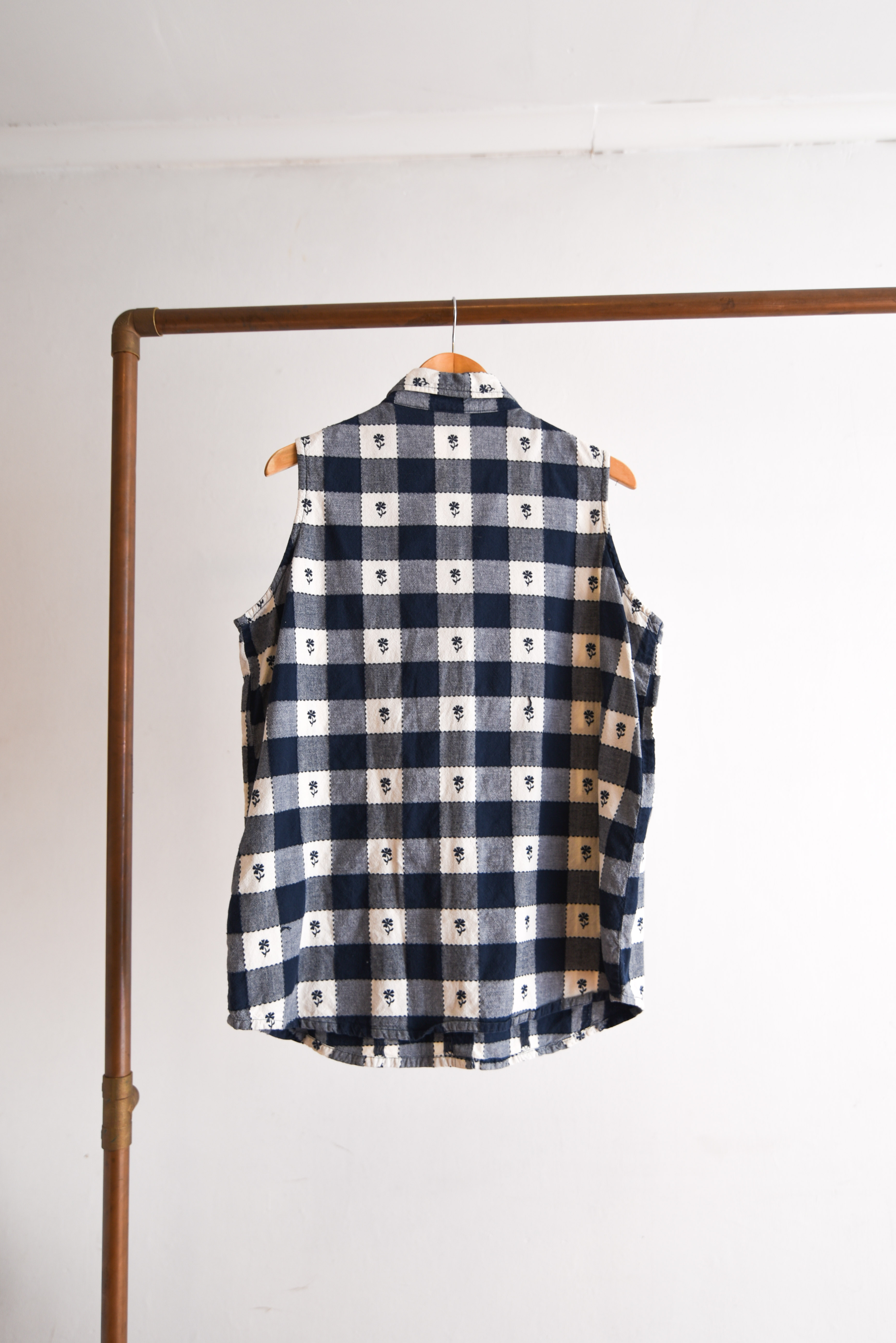 Blusa cuadros navy flores