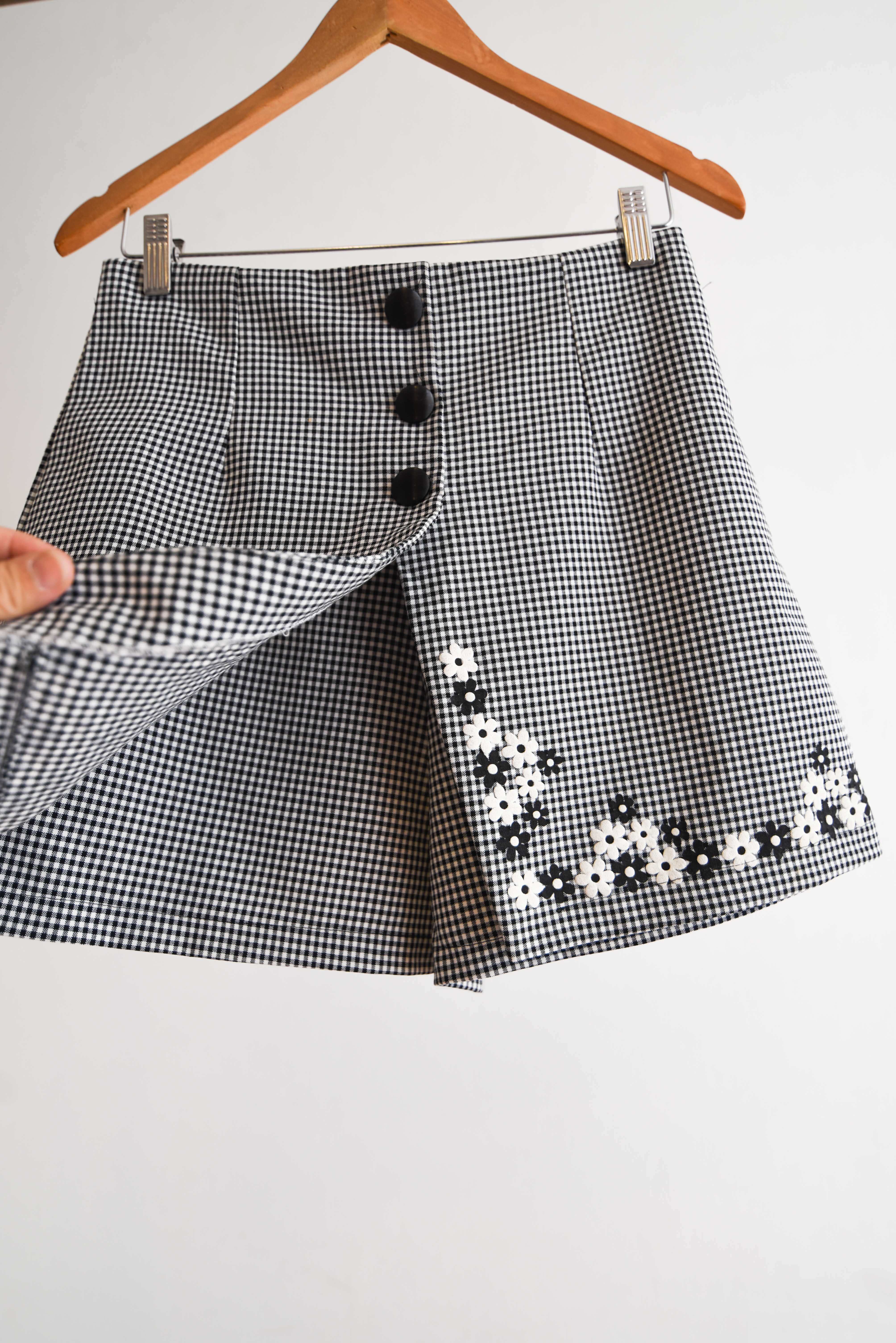 Falda short gingham flores vintage
