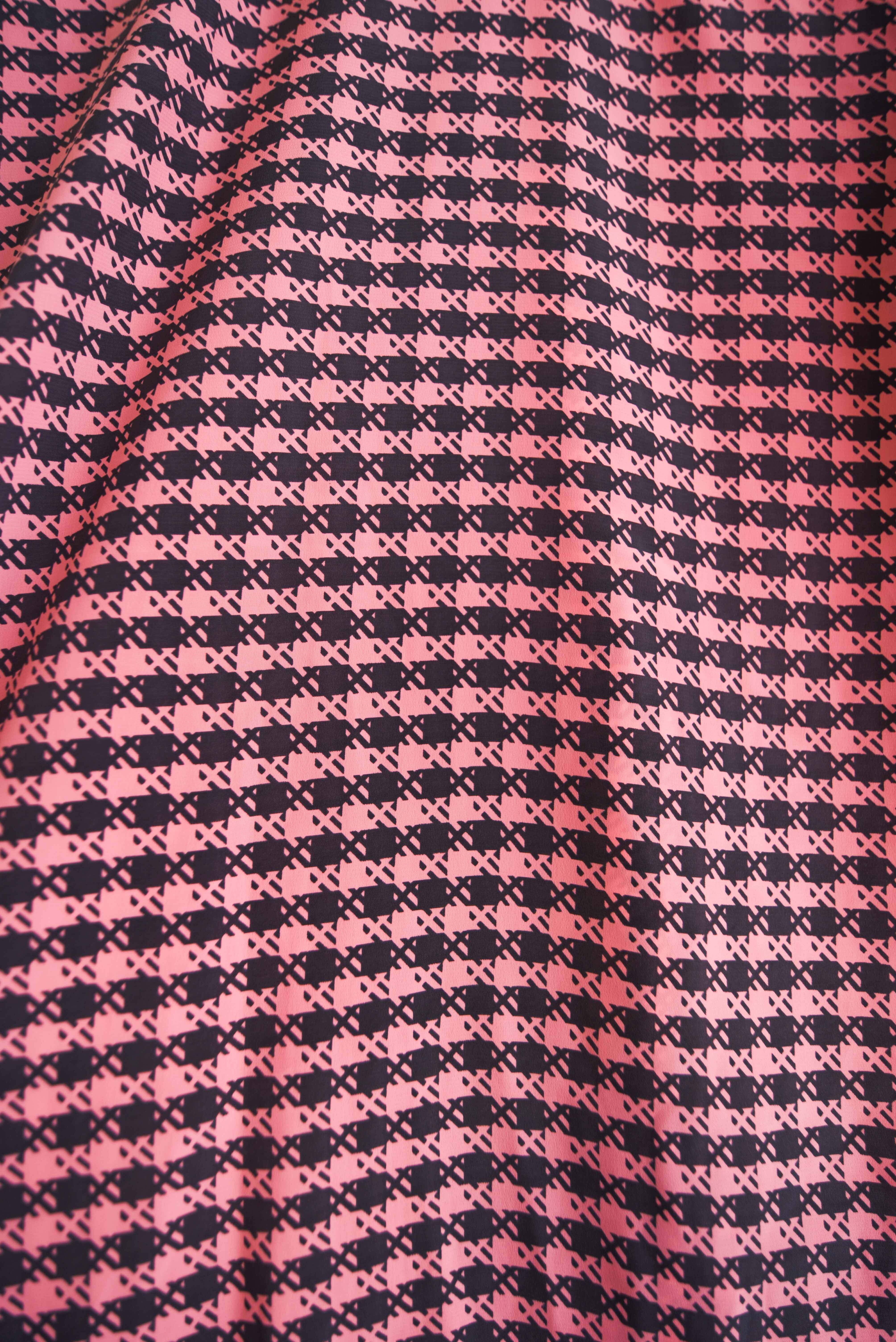 Blusa gris y rosa pata de gallo vintage