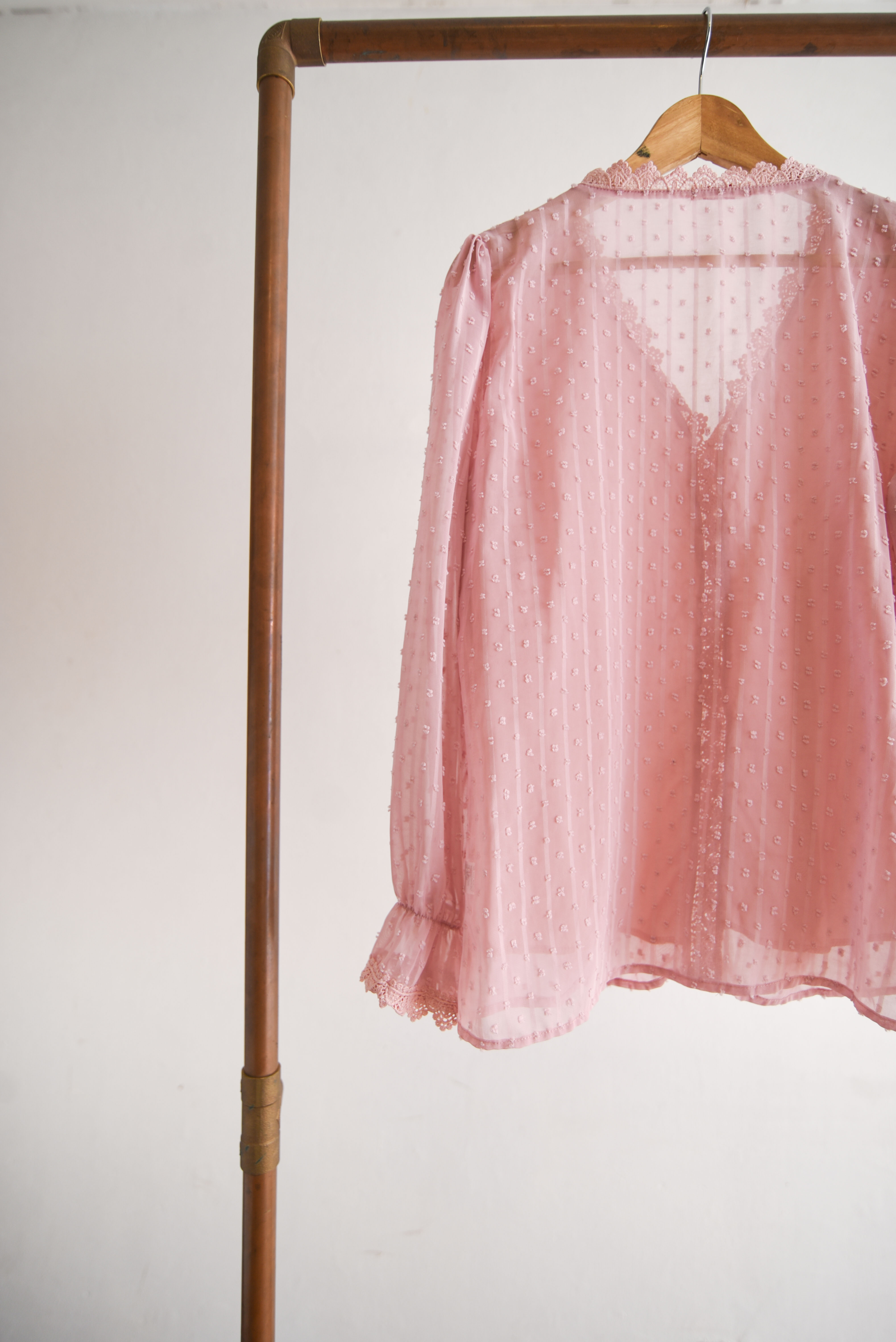 Blusa rosa palo romántica