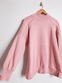 Polerón rosa palo cuello subido