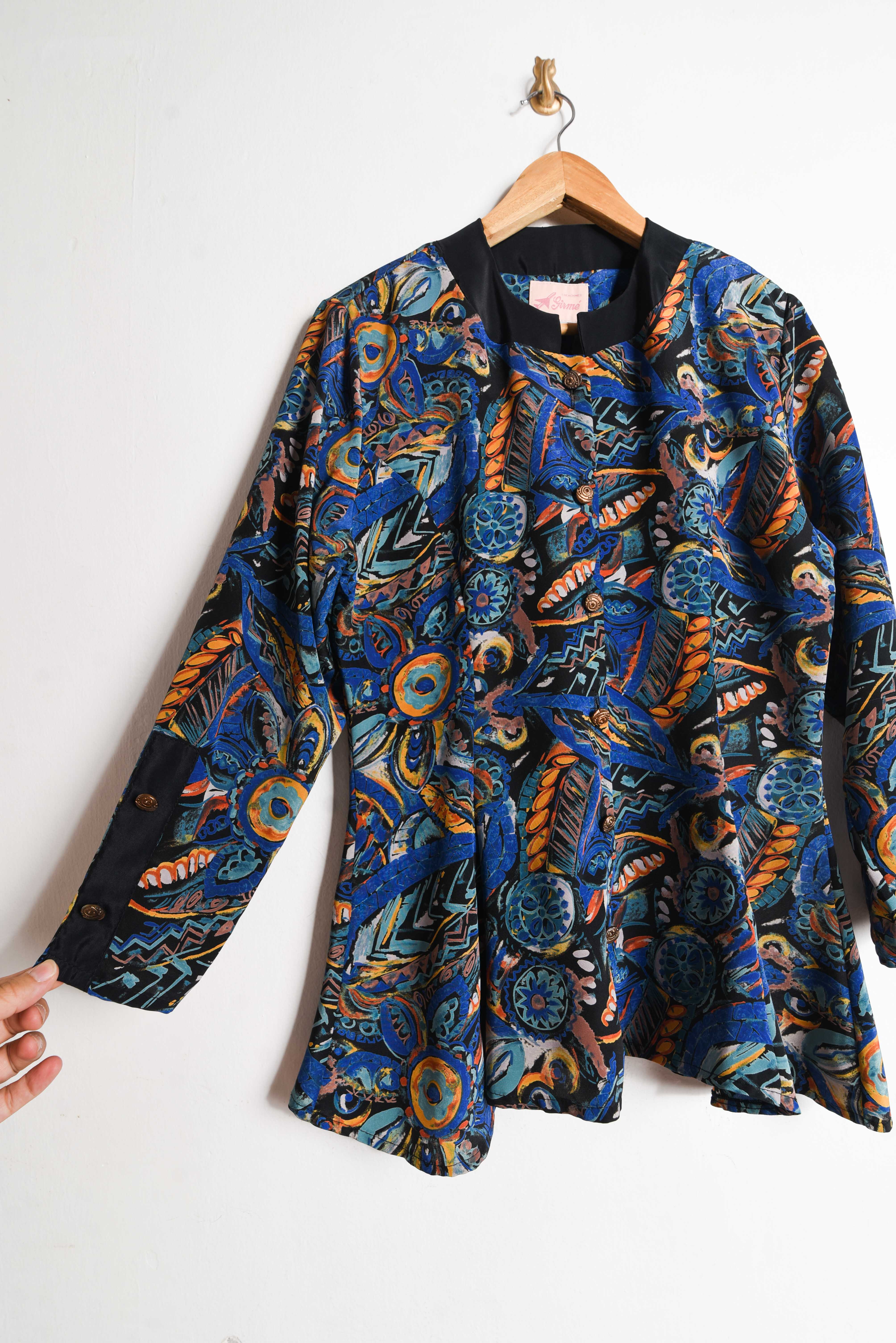 Blusa azulina acinturada vintage