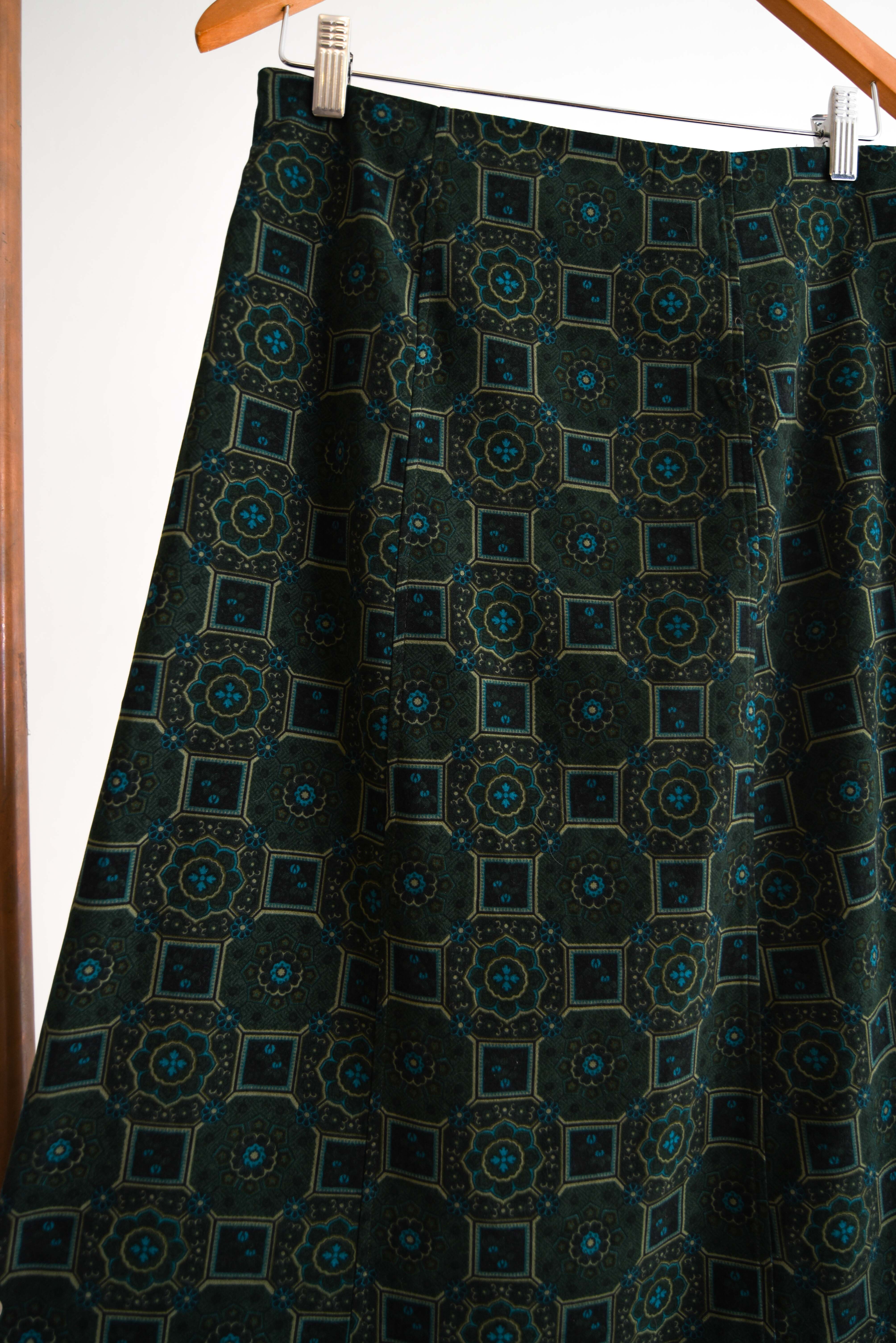 Maxi falda vintage verde oscuro