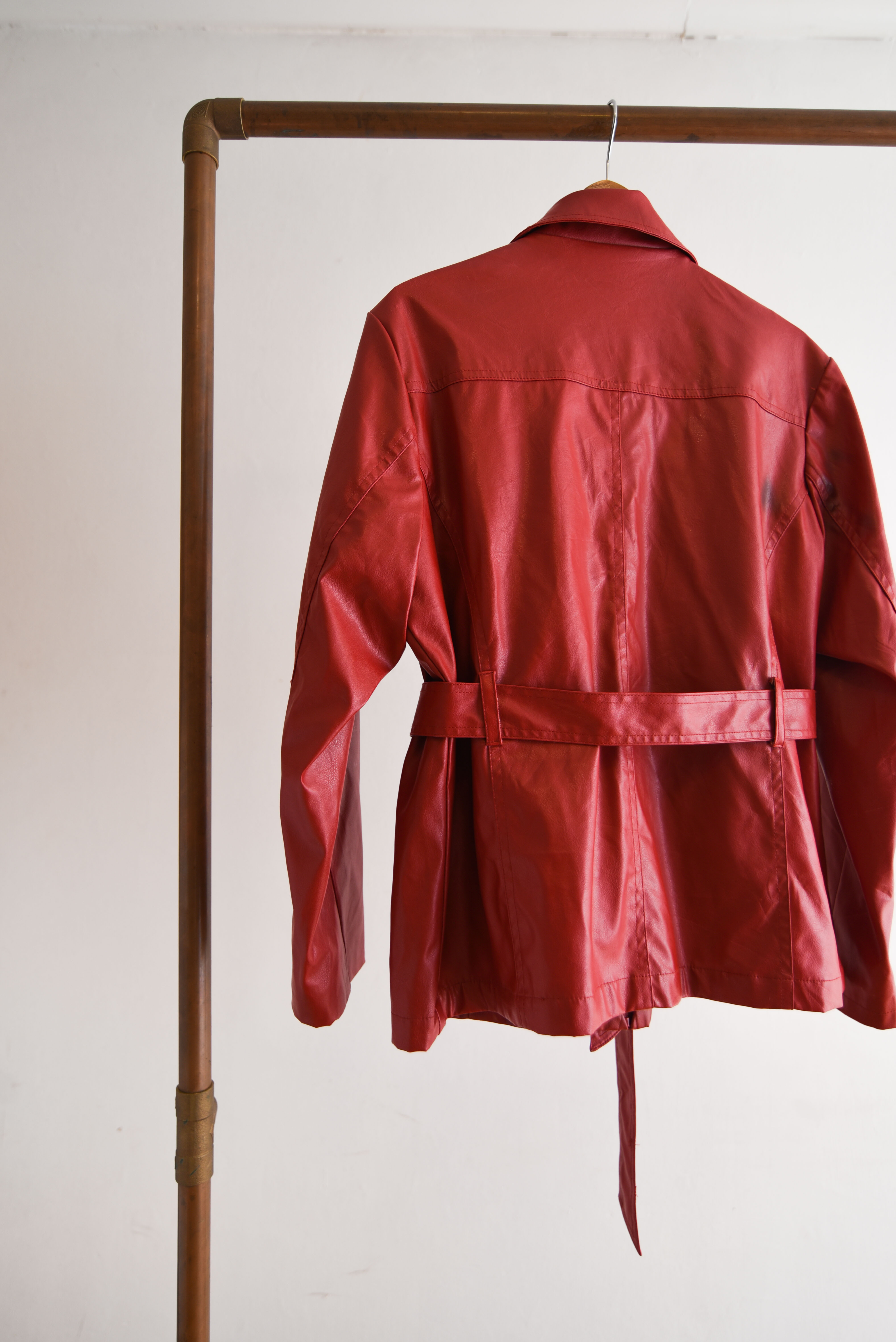 Chaqueta cuerina vintage red