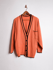 Cardigan naranjo y negro botones