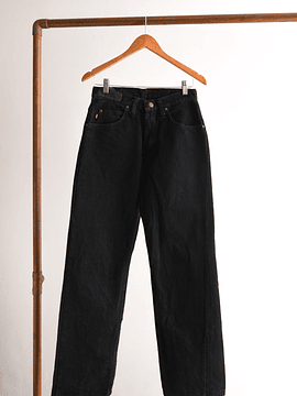 Jeans black denim tiro alto