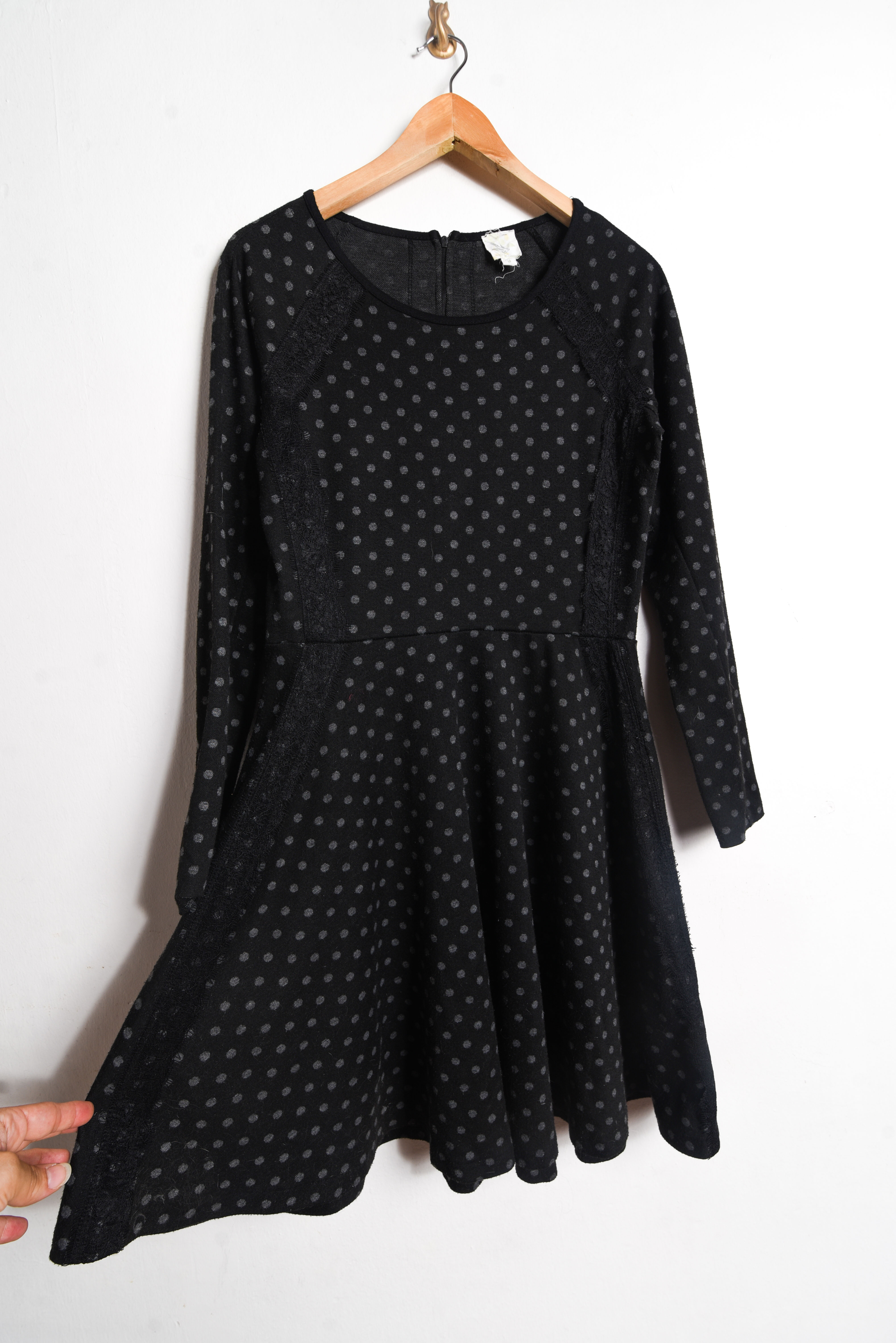 Vestido negro polka dots otoño