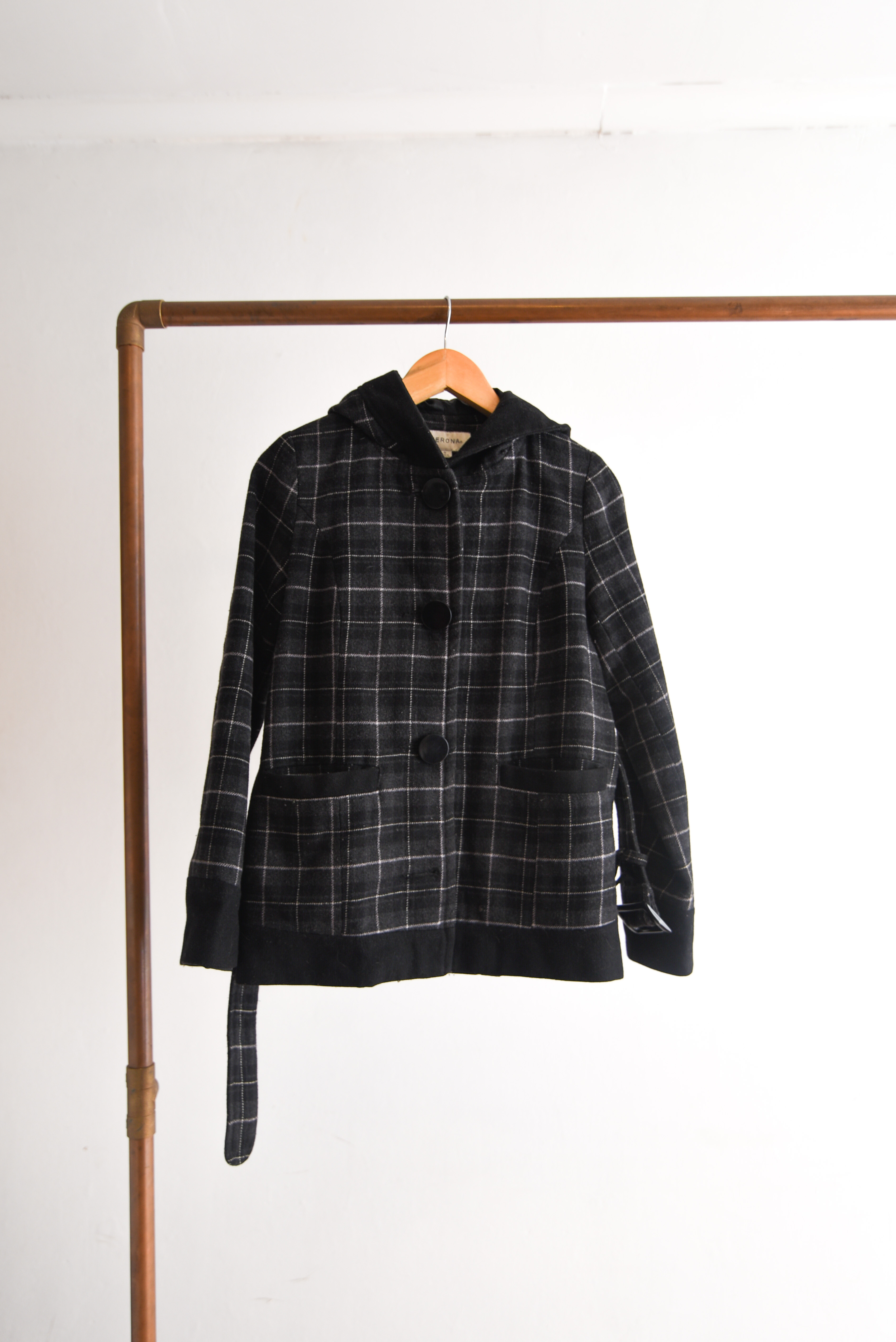 Chaqueta grafito tartán capucha