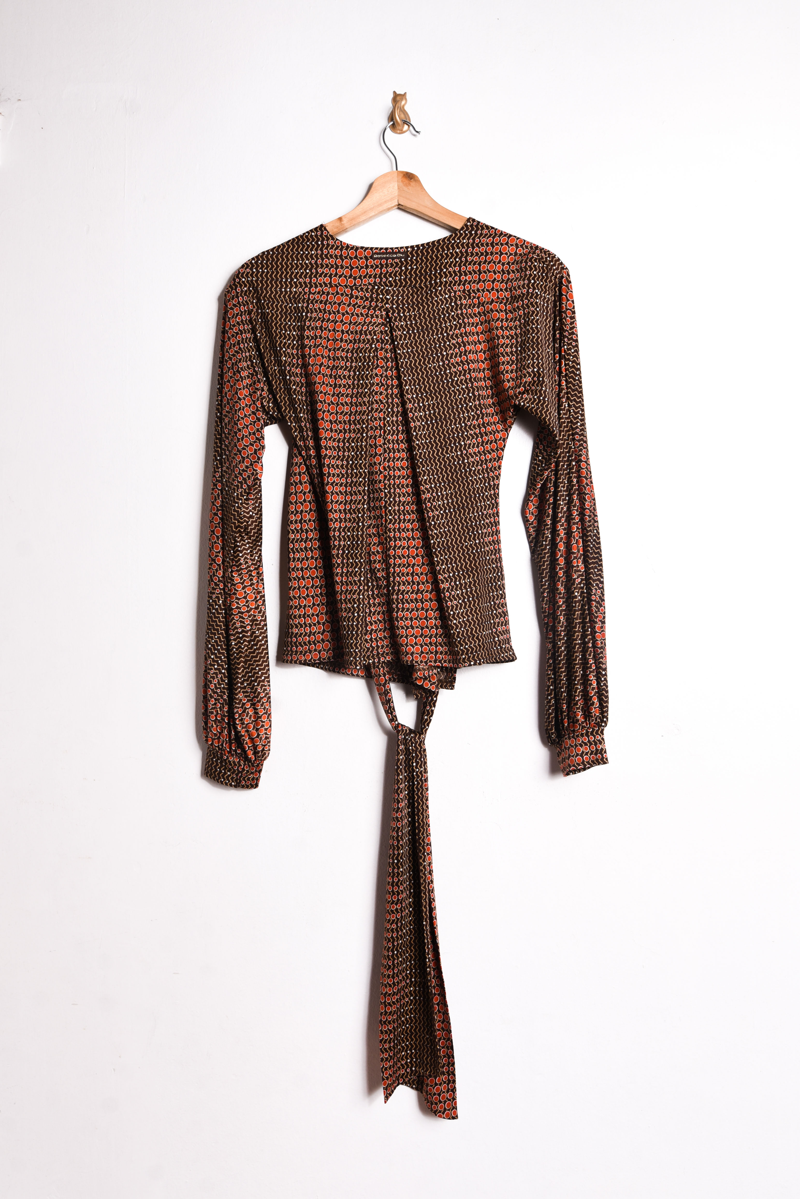 Blusa retro vibes cruzada