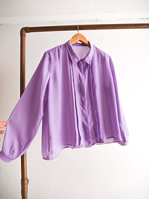 Blusa lila plisada