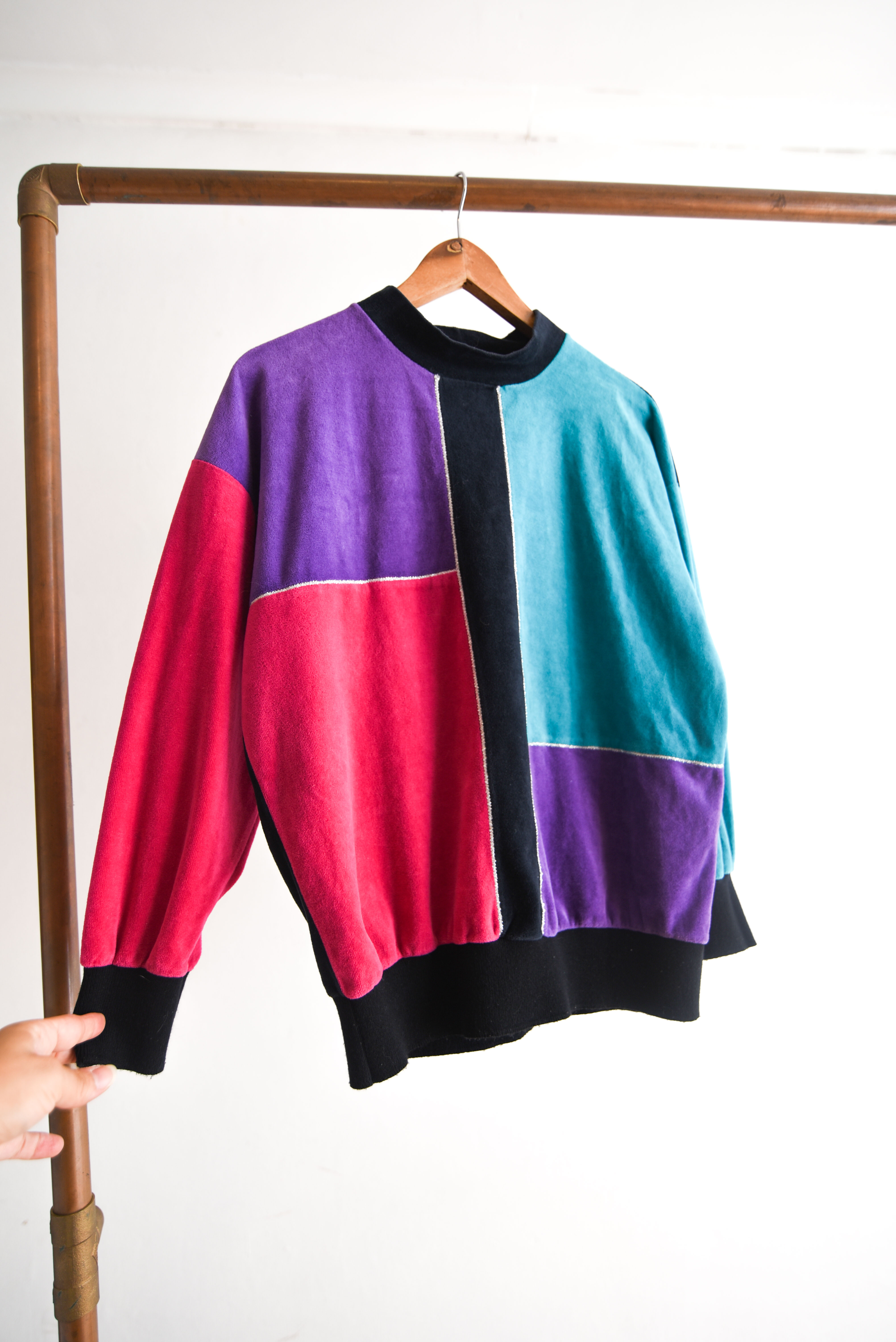 Polerón plush 80s multicolor