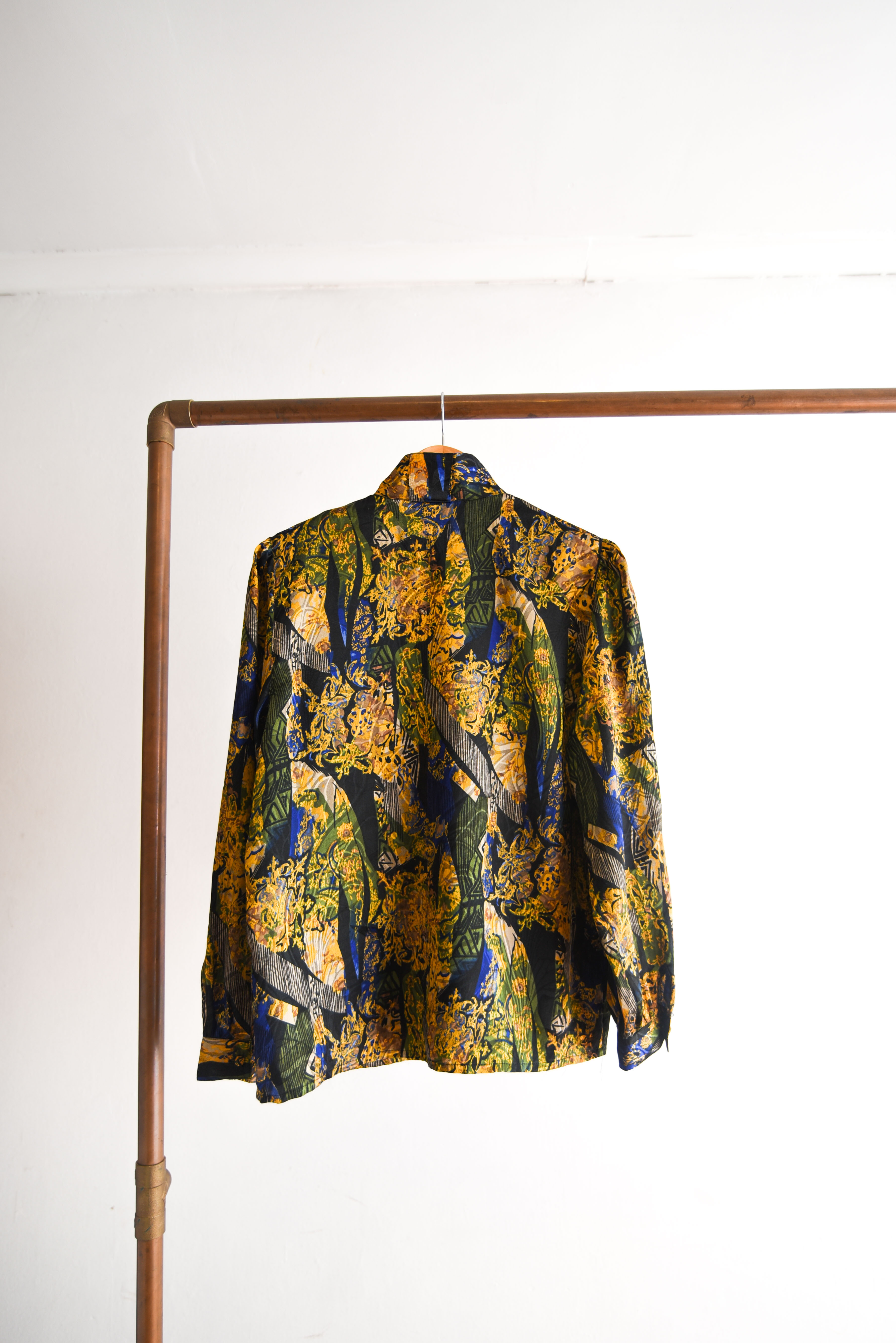 Blusa golden figuras 80s