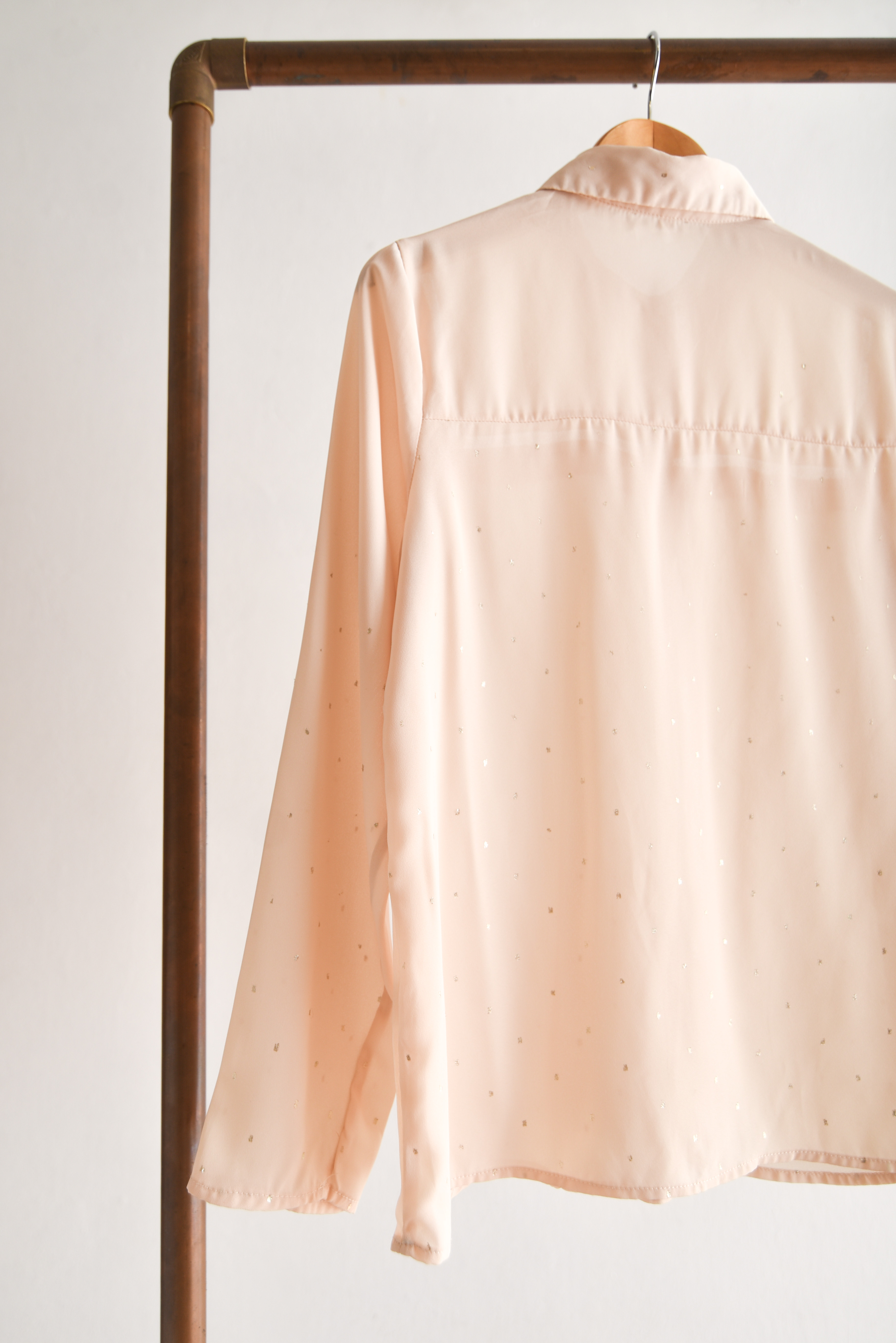 Blusa crema vuelitos