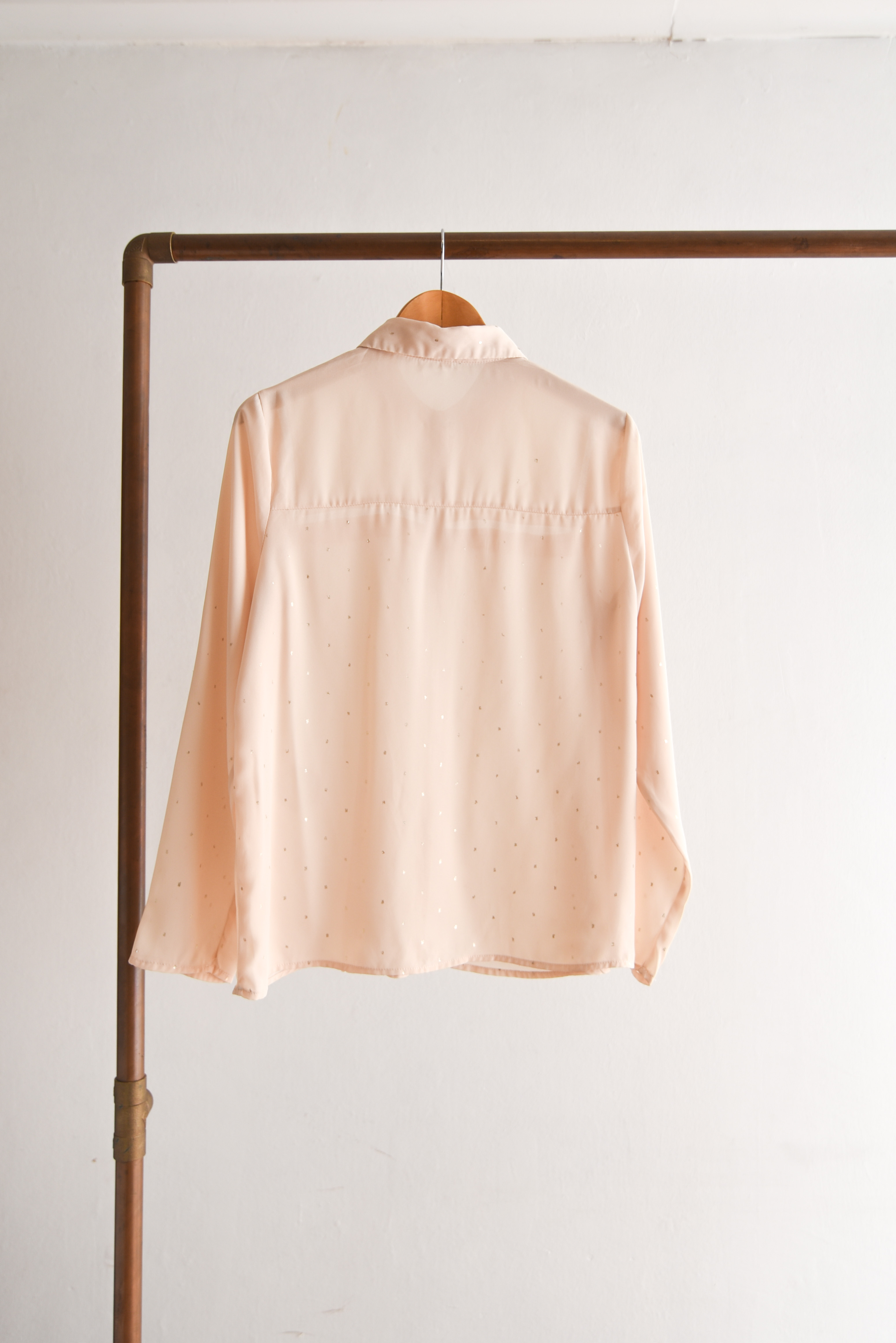 Blusa crema vuelitos