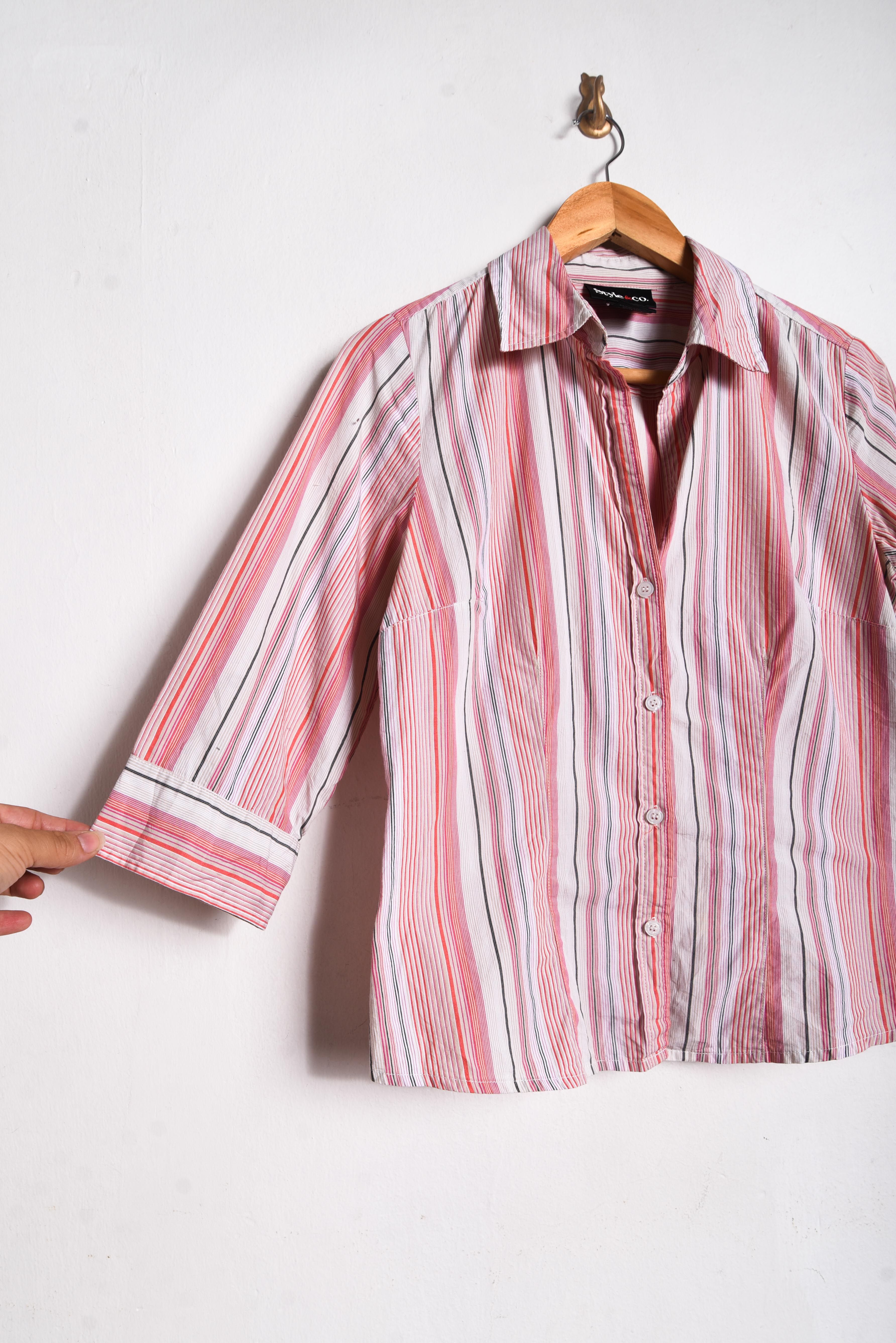 Camisa rayada pastel