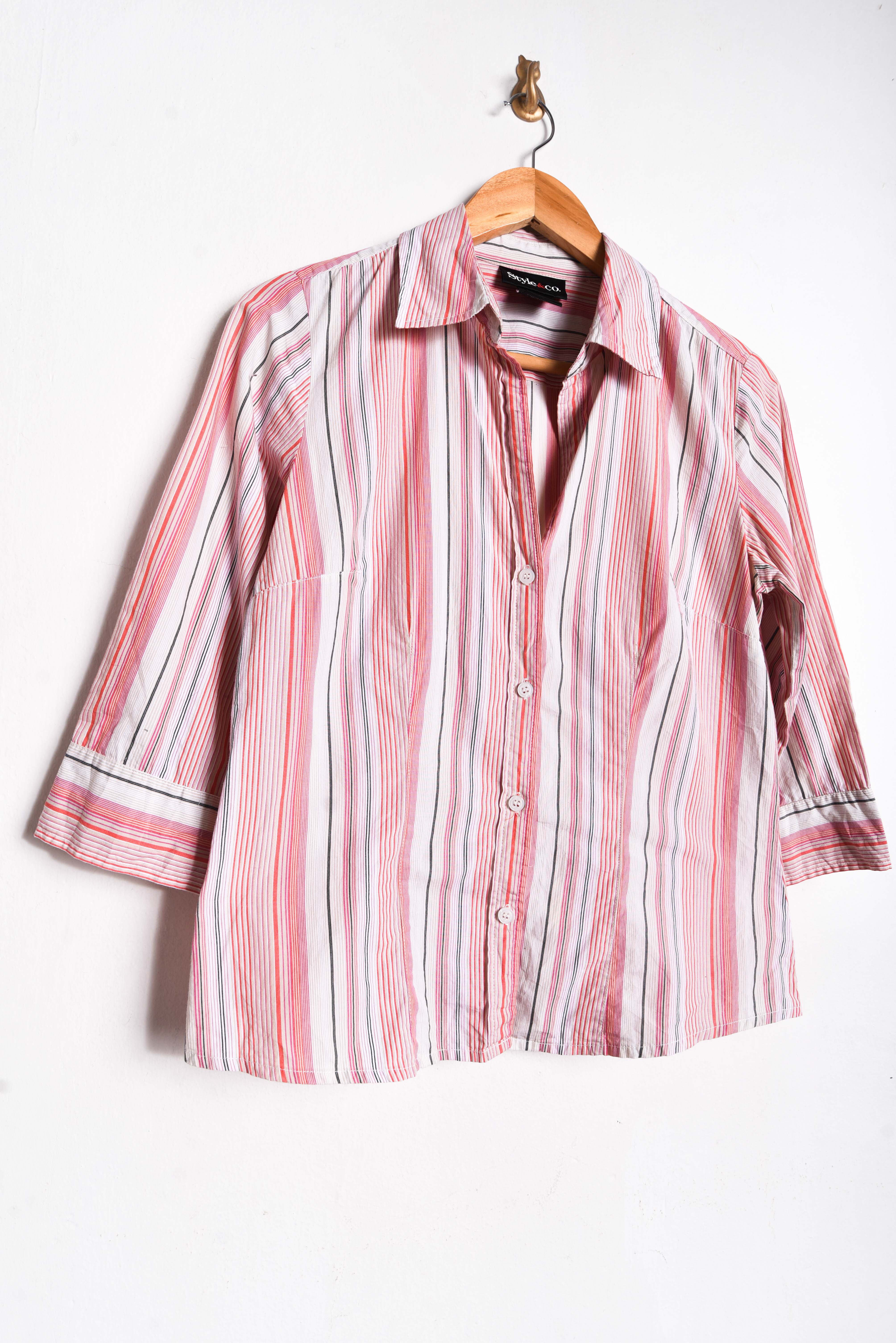 Camisa rayada pastel
