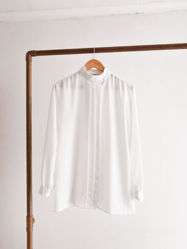 Blusa blanca plisada vintage
