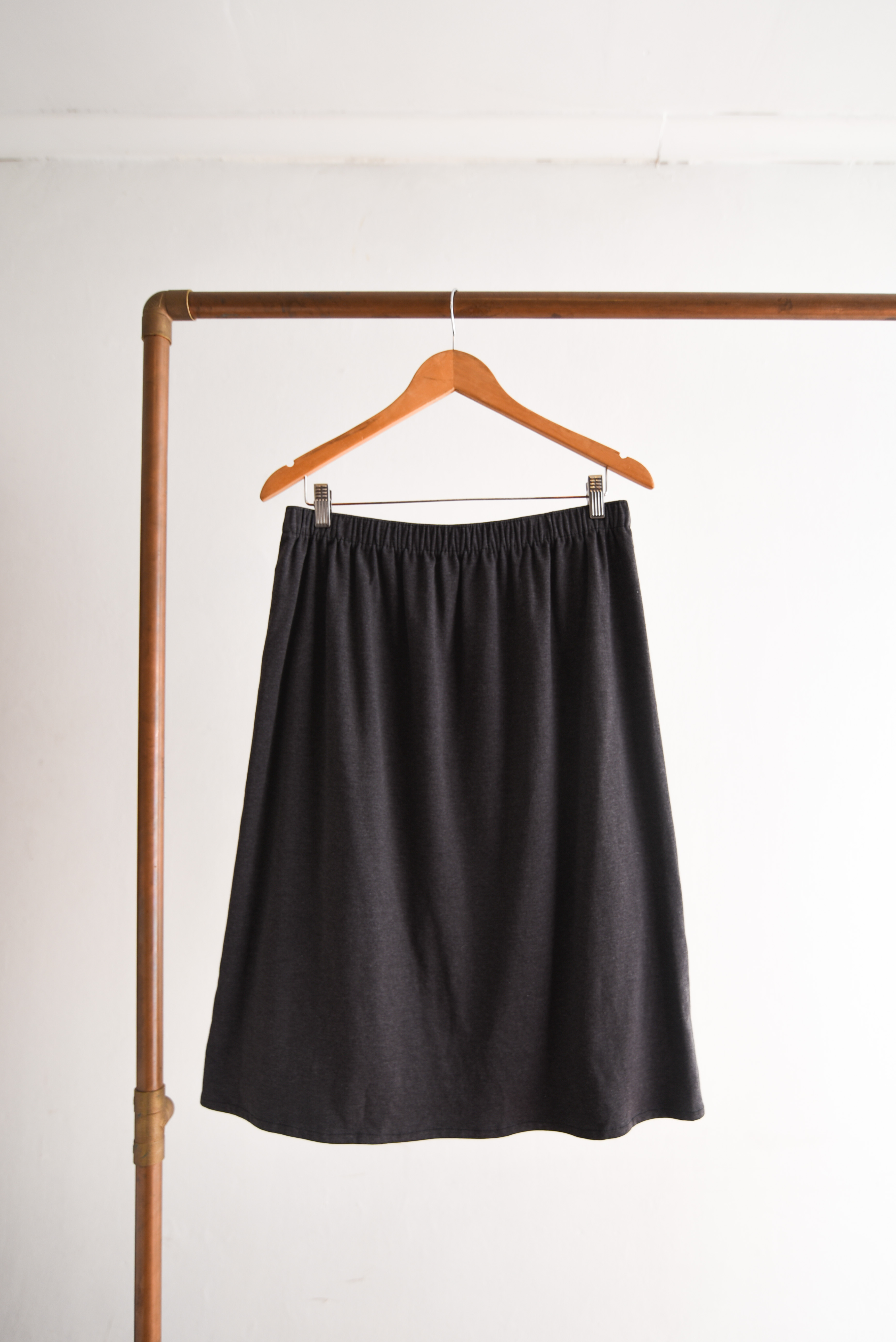 Falda grafito midi vintage