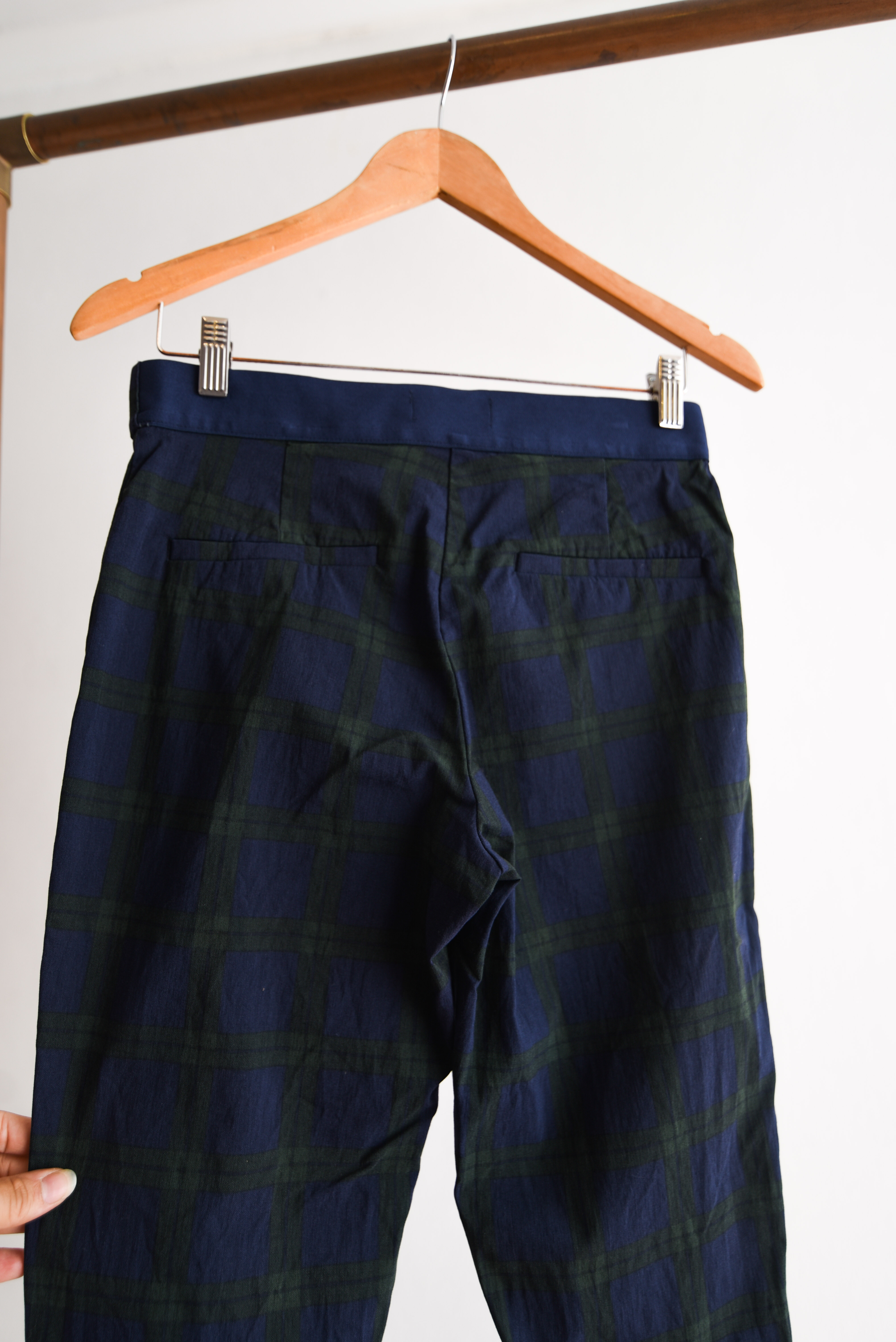 Pantalón azul tartán